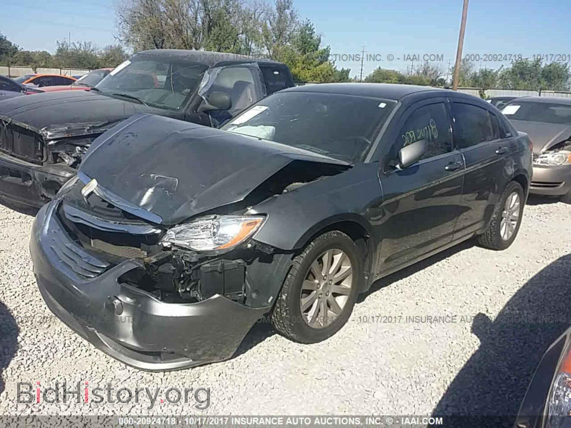 2012 Chrysler 200 - VIN: 1C3CCBBG6CN210303 - Photo 2