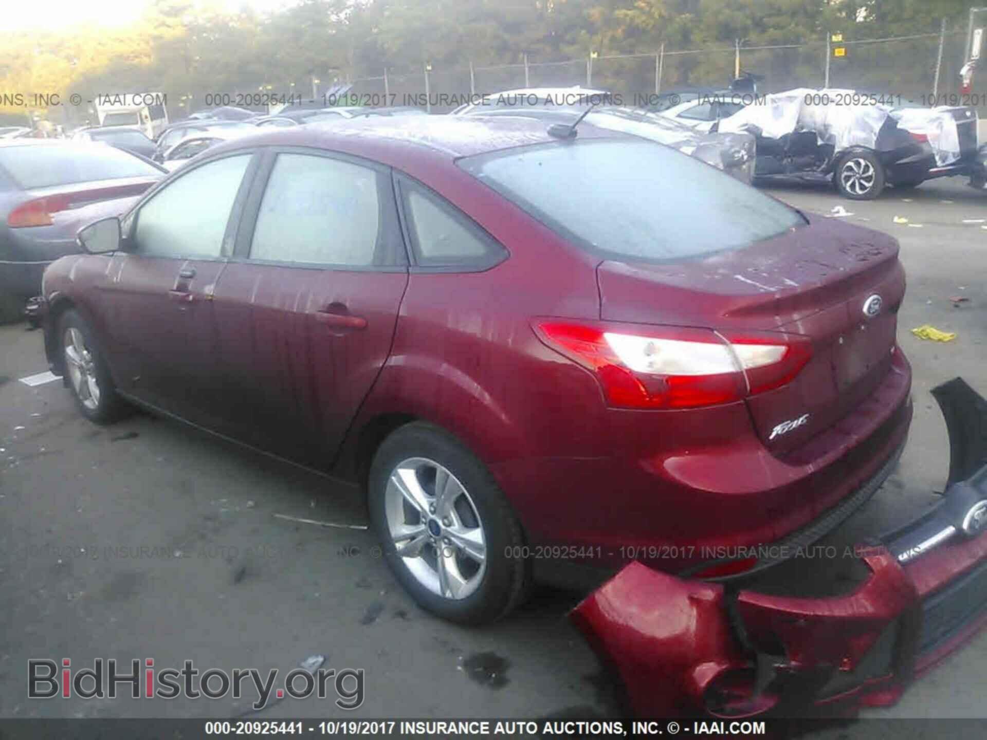2014 Ford Focus - VIN: 1FADP3F28EL315728 - Photo 3