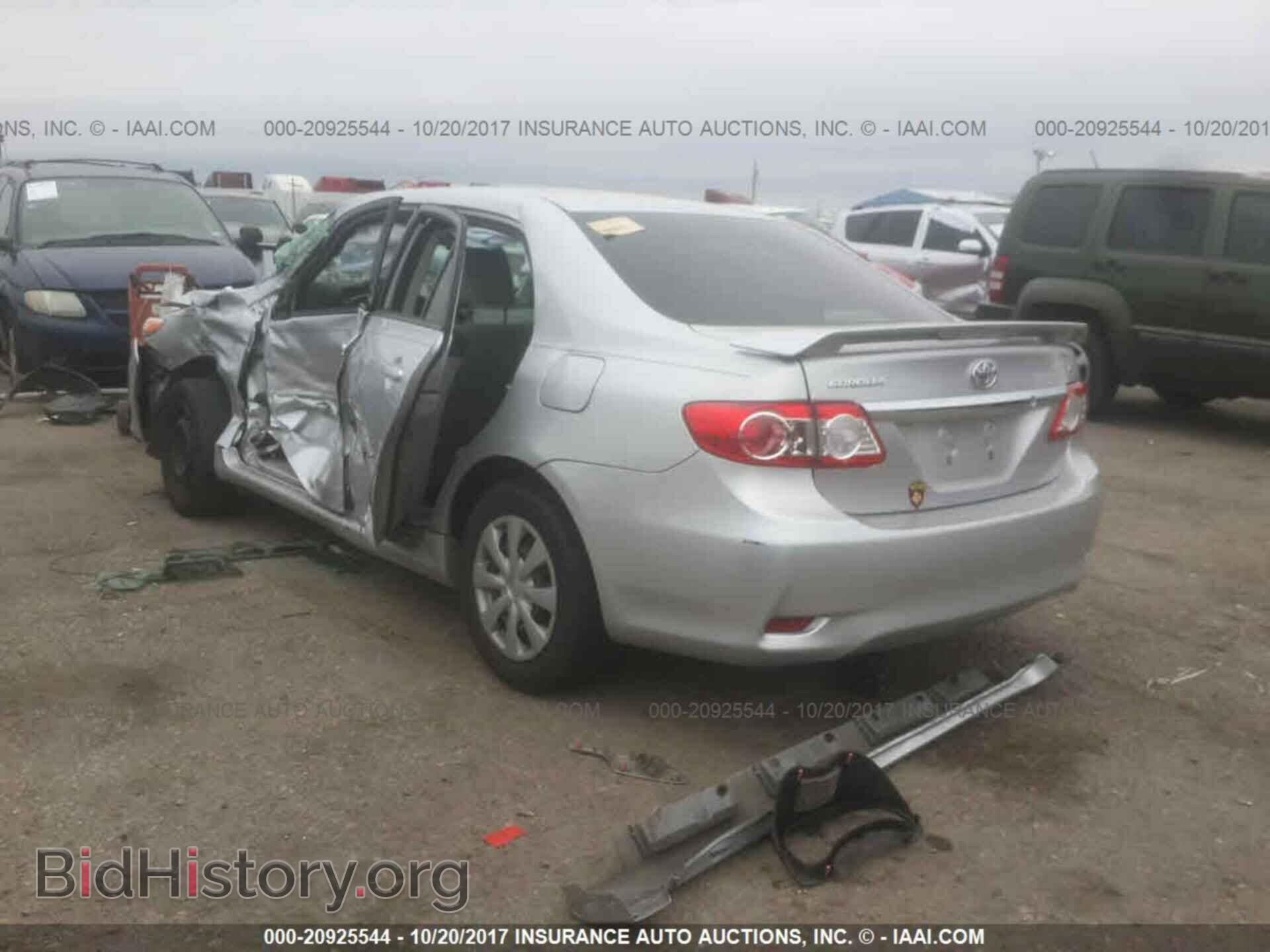 2011 Toyota Corolla - VIN: JTDBU4EE3BJ107128 - Фото 3