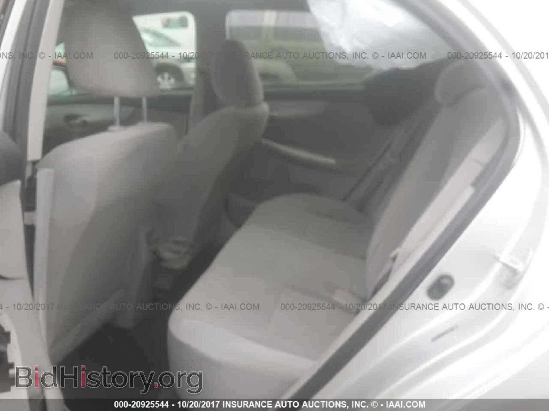 2011 Toyota Corolla - VIN: JTDBU4EE3BJ107128 - Фото 8