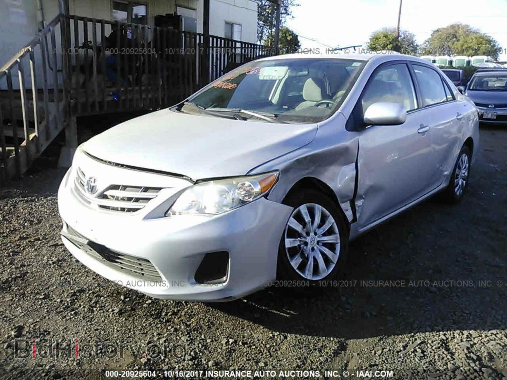 2013 Toyota Corolla - VIN: 2T1BU4EE9DC018775 - Фото 2