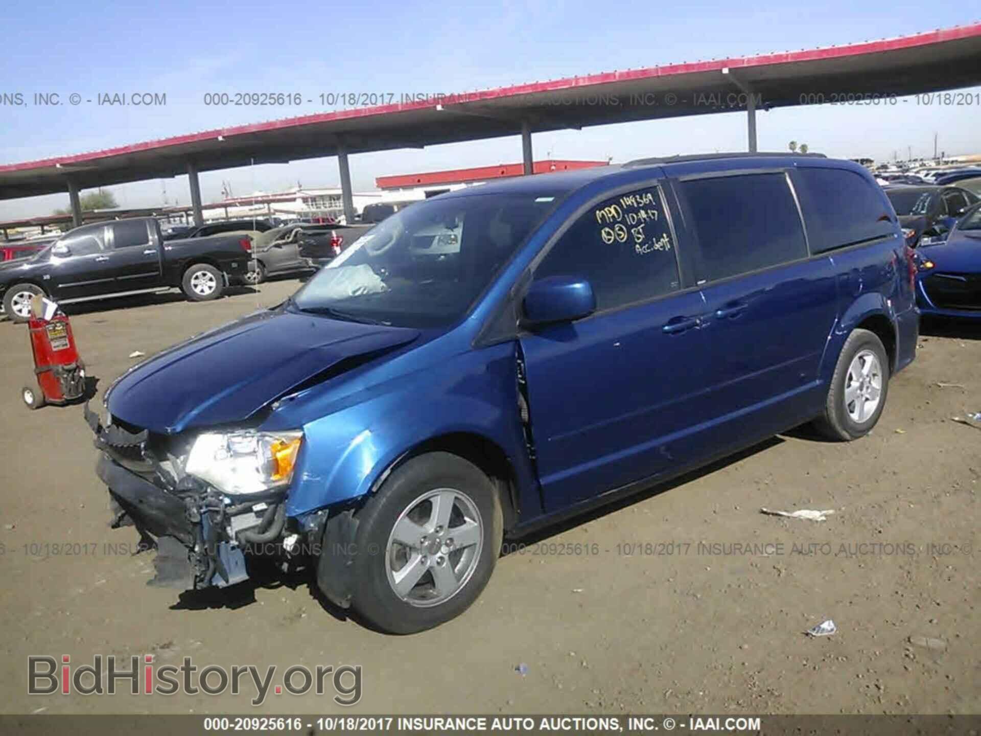 2011 Dodge Grand caravan - VIN: 2D4RN3DG6BR731304 - Фото 2