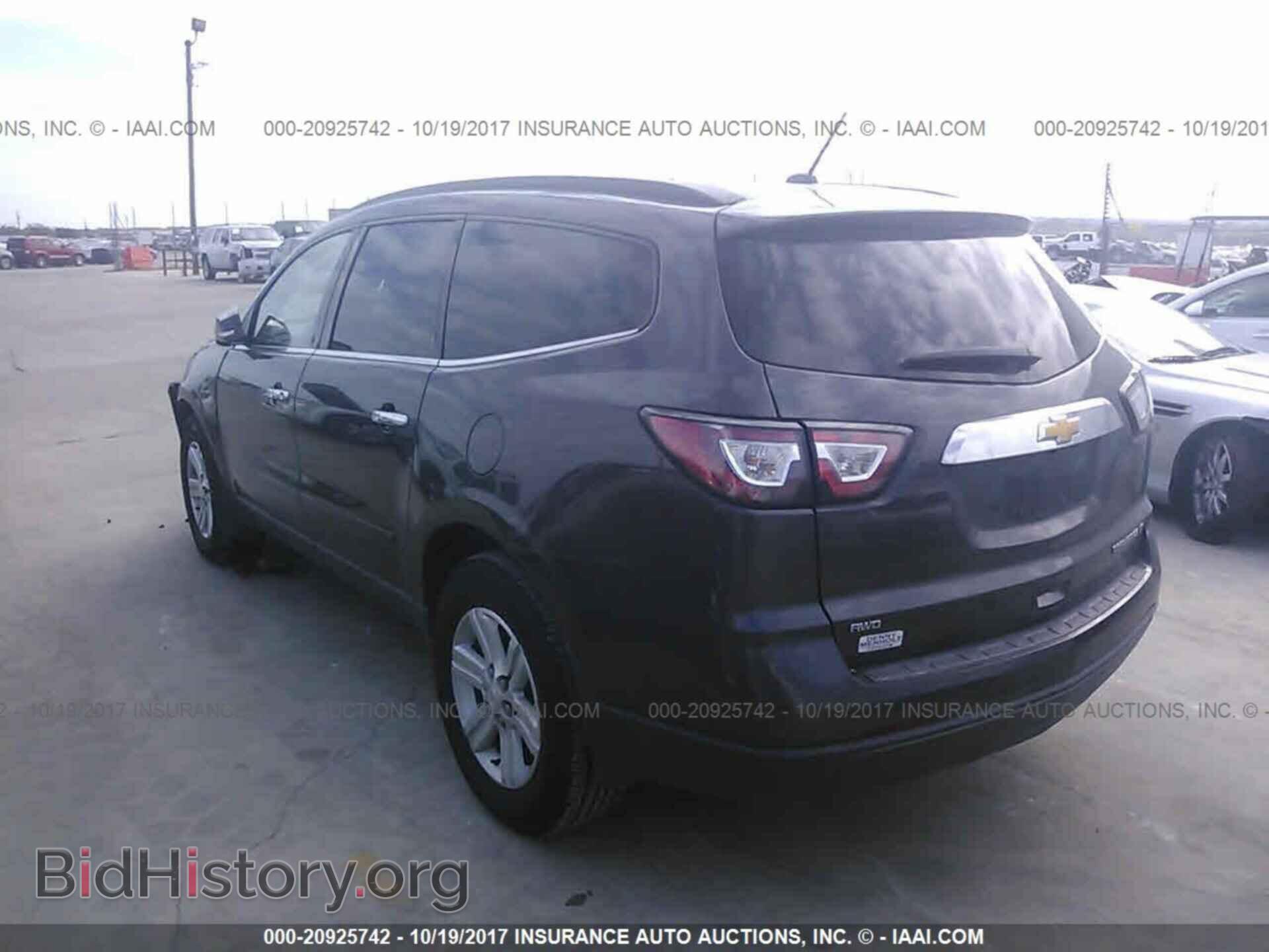 2014 Chevrolet Traverse - VIN: 1GNKVHKD2EJ128631 - Фото 3