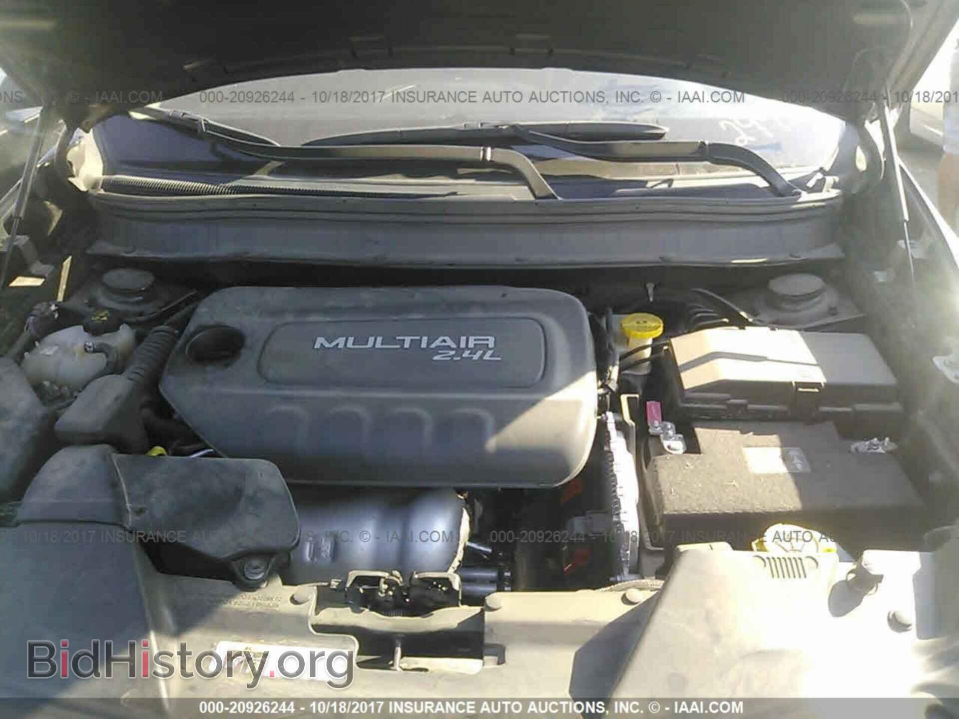 2015 Jeep Cherokee - VIN: 1C4PJLCB4FW642995 - Фото 10