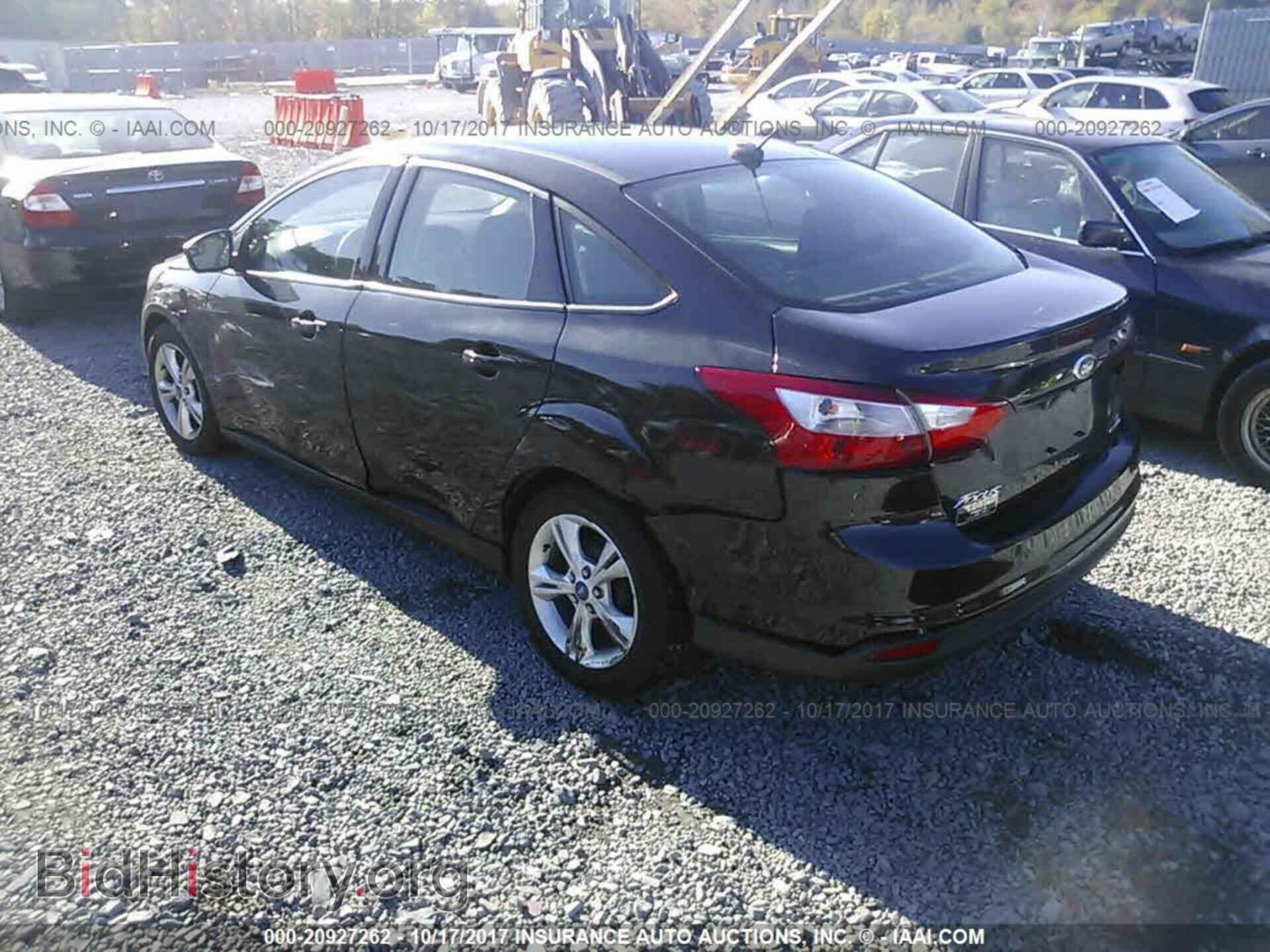2013 Ford Focus - VIN: 1FADP3F22DL237459 - Фото 3