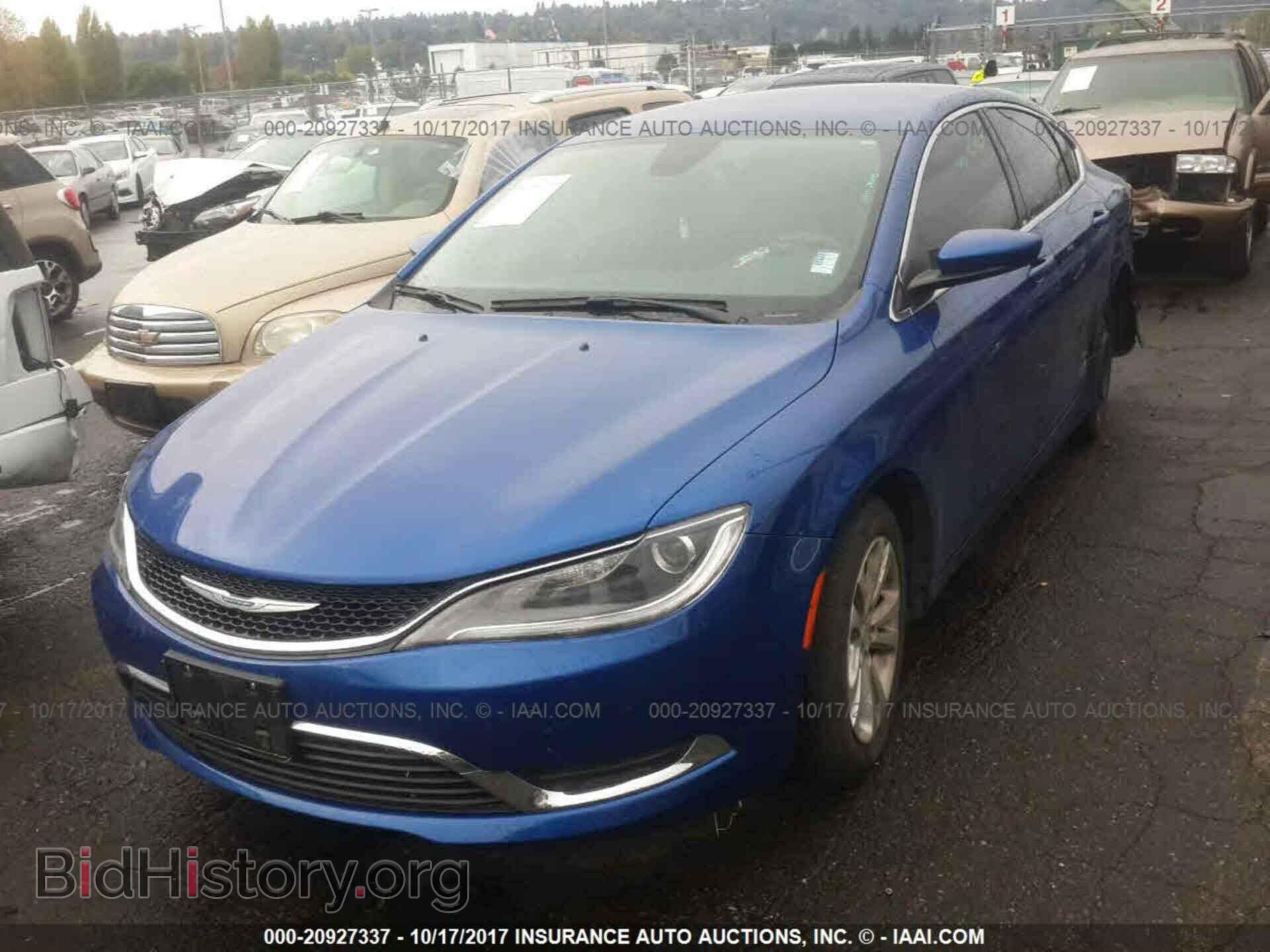 2015 Chrysler 200 - VIN: 1C3CCCAB8FN696211 - Photo 2