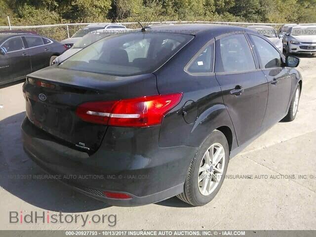 2016 Ford Focus - VIN: 1FADP3F2XGL351956 - Photo 4
