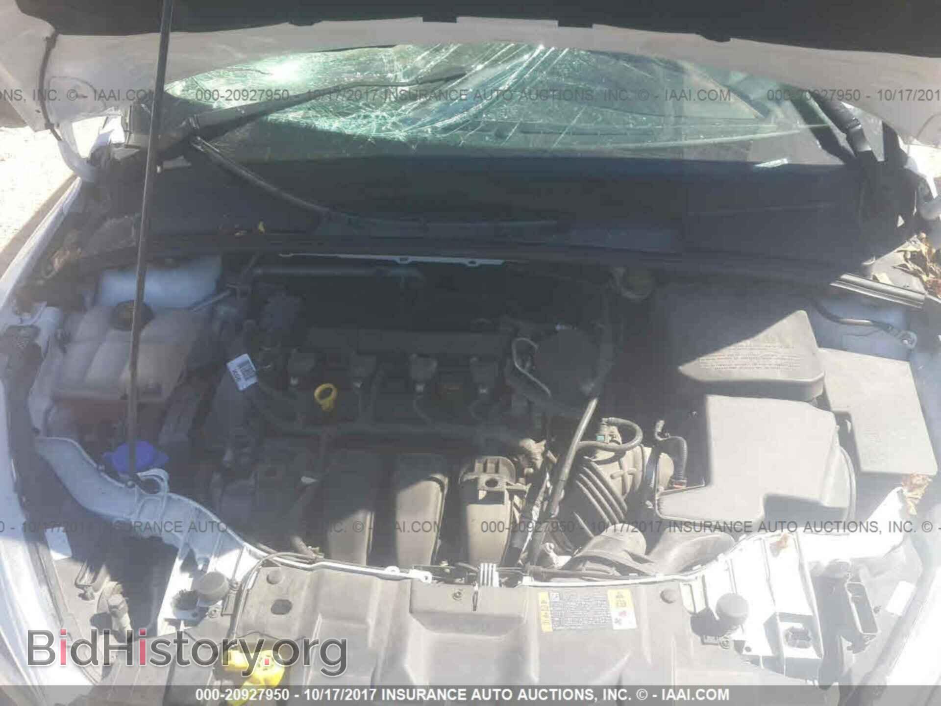 2015 Ford Focus - VIN: 1FADP3F27FL291990 - Photo 10