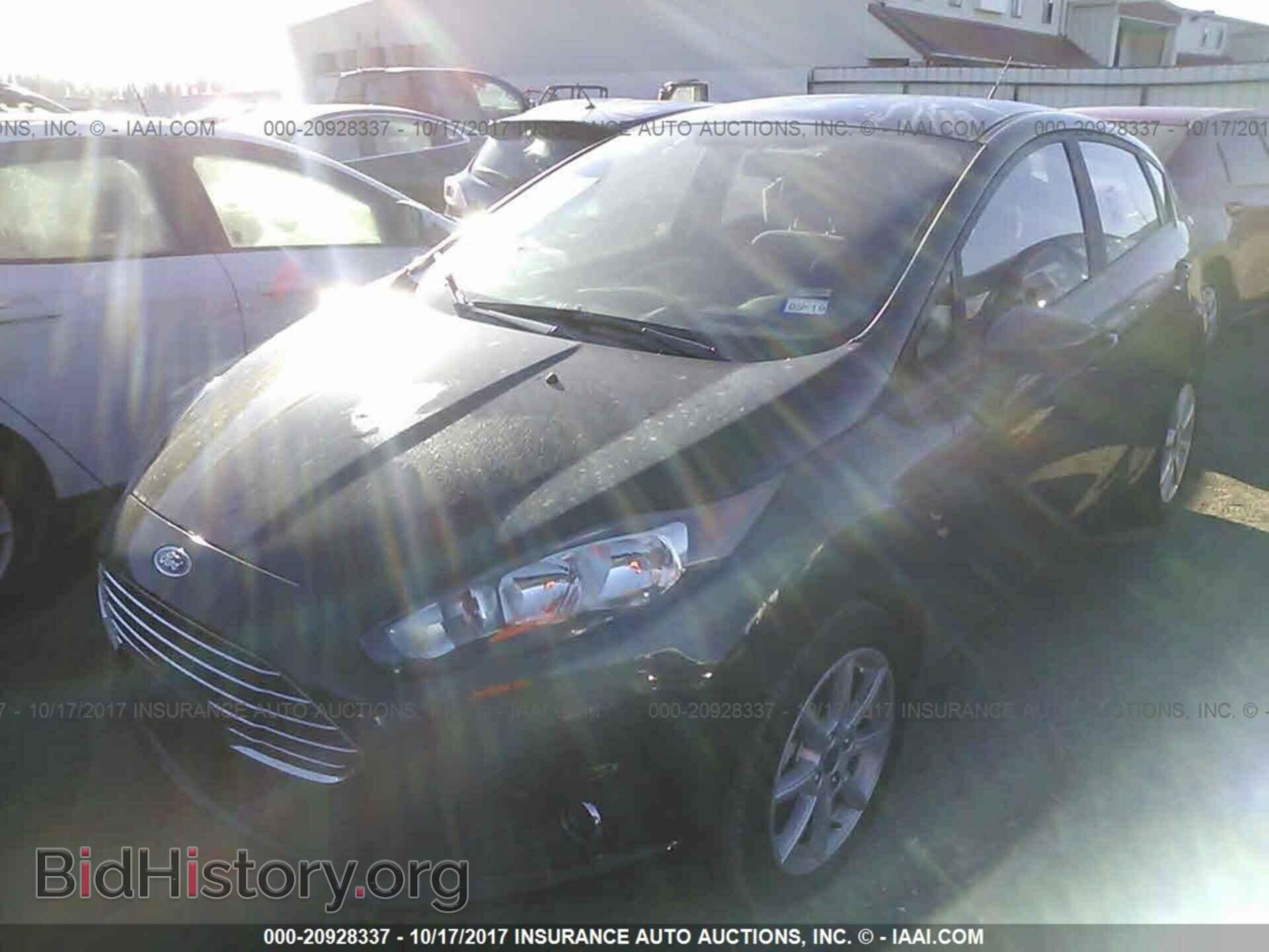 2017 Ford Fiesta - VIN: 3FADP4EJ4HM138984 - Фото 2