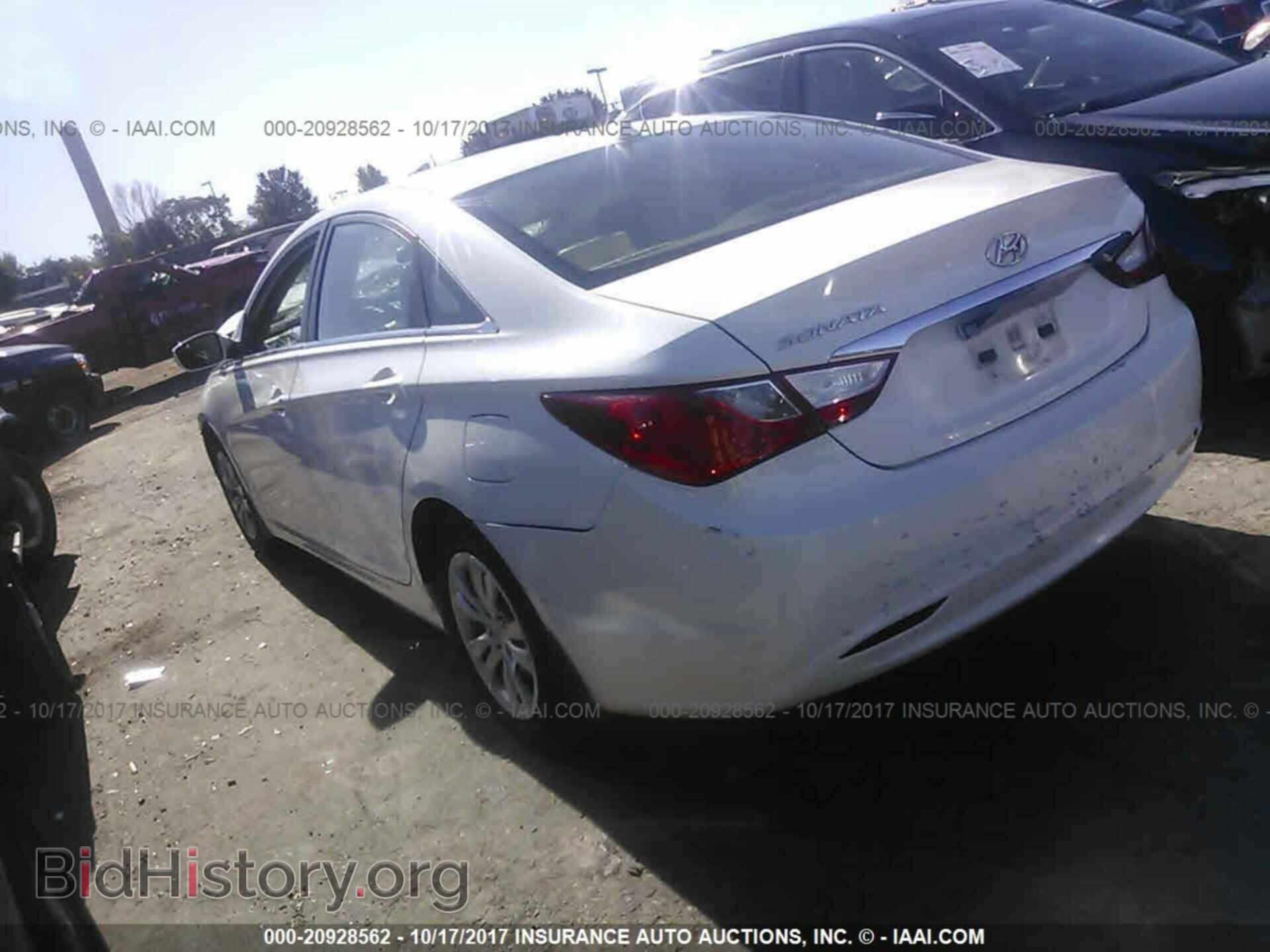 2012 Hyundai Sonata - VIN: 5NPEB4AC0CH315016 - Фото 3