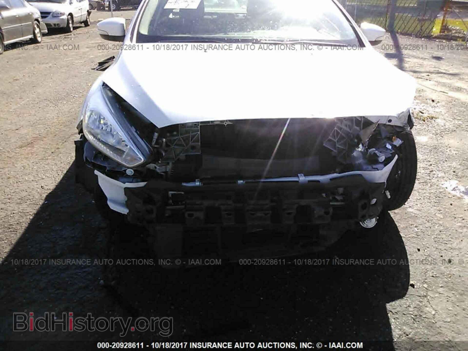2015 Ford Focus - VIN: 1FADP3F28FL203271 - Photo 6