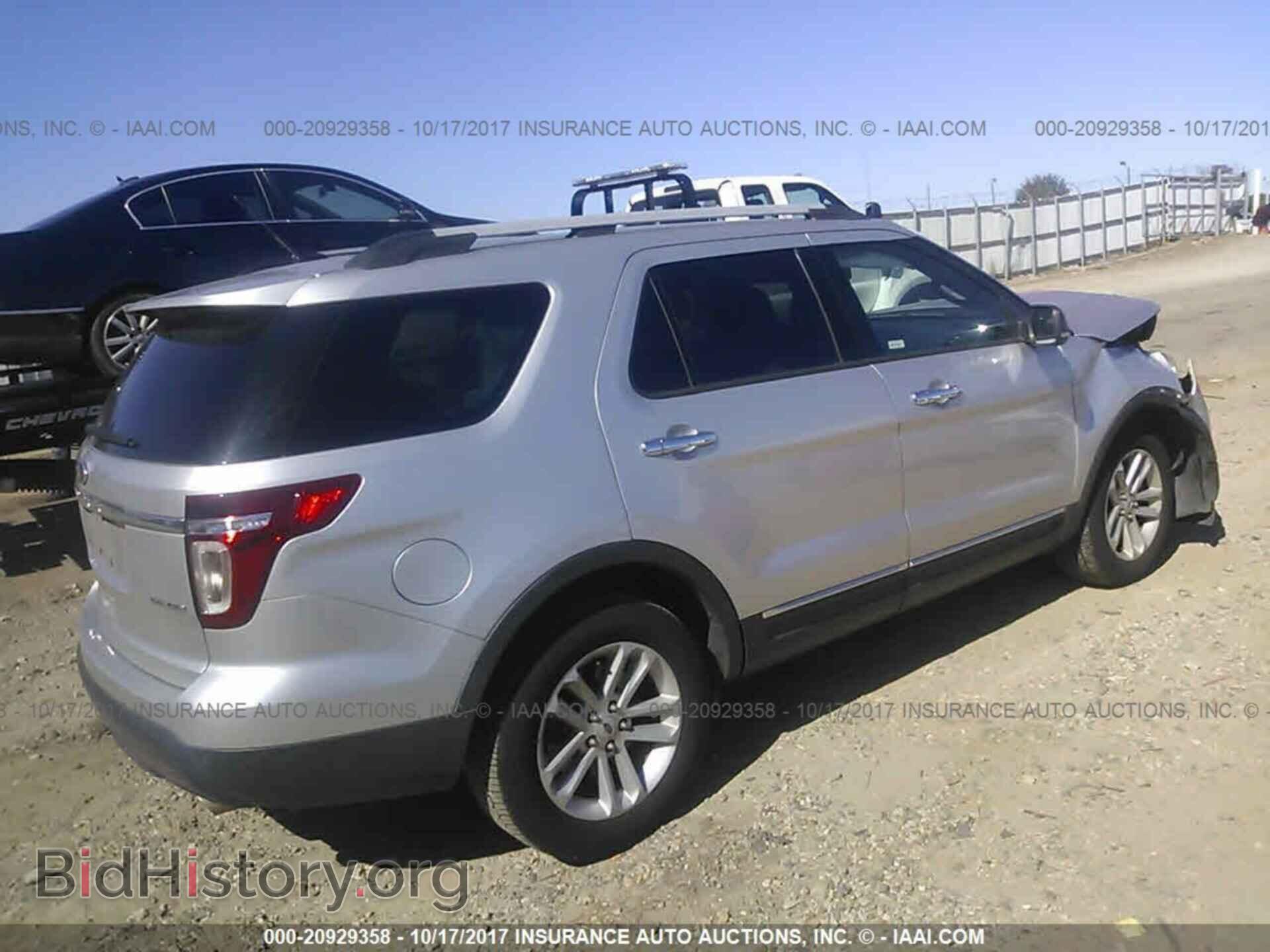 2013 Ford Explorer - VIN: 1FM5K7D82DGA59522 - Photo 4