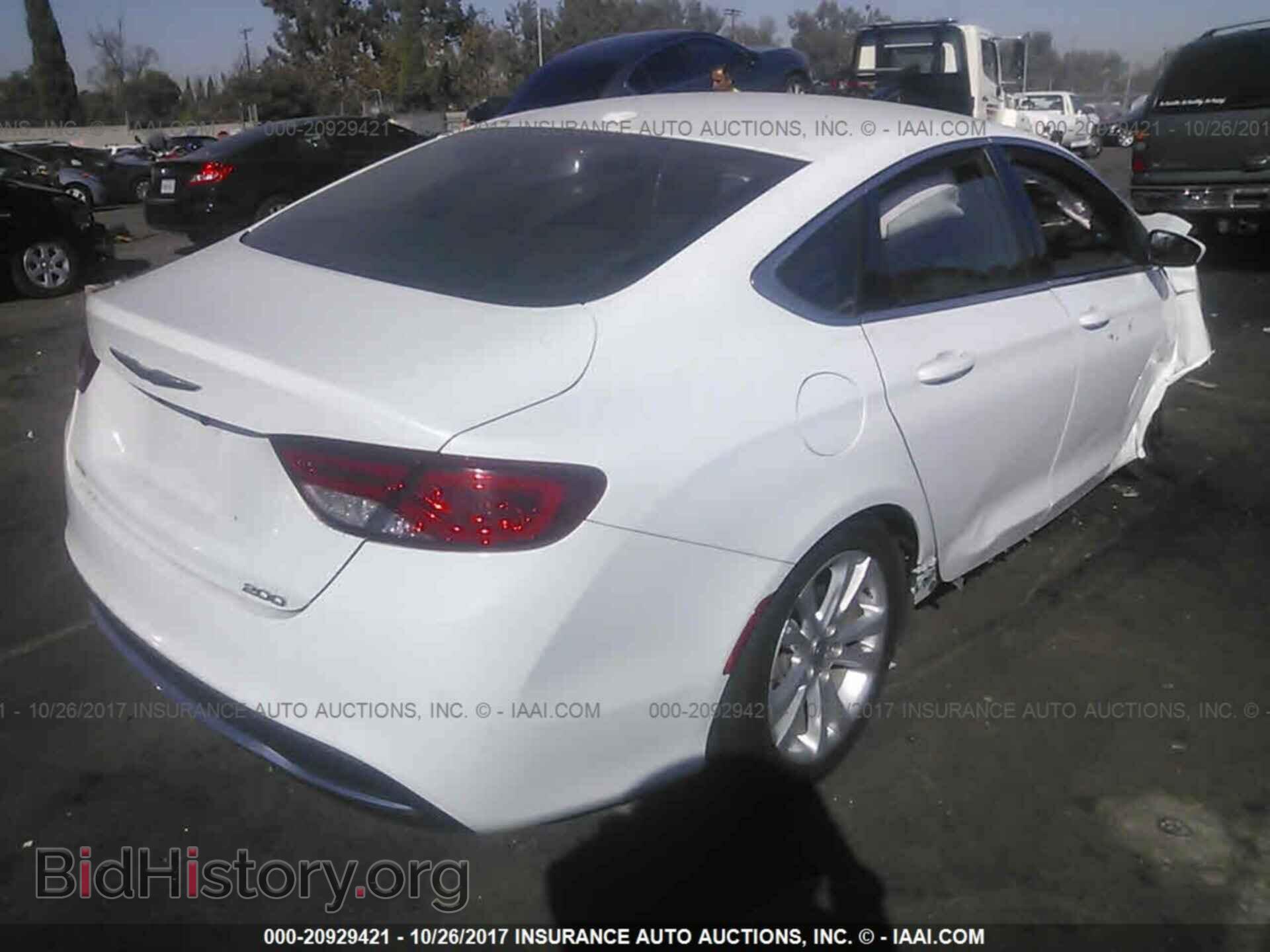 2015 Chrysler 200 - VIN: 1C3CCCAB2FN723547 - Фото 4