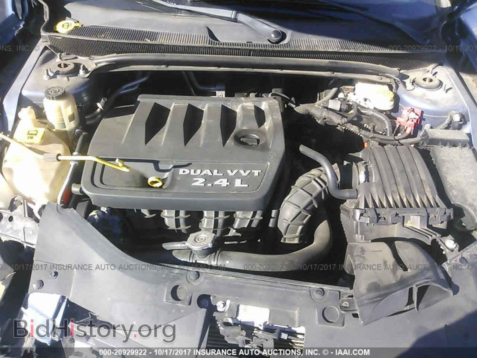 2011 Chrysler 200 - VIN: 1C3BC2EB1BN592248 - Photo 10