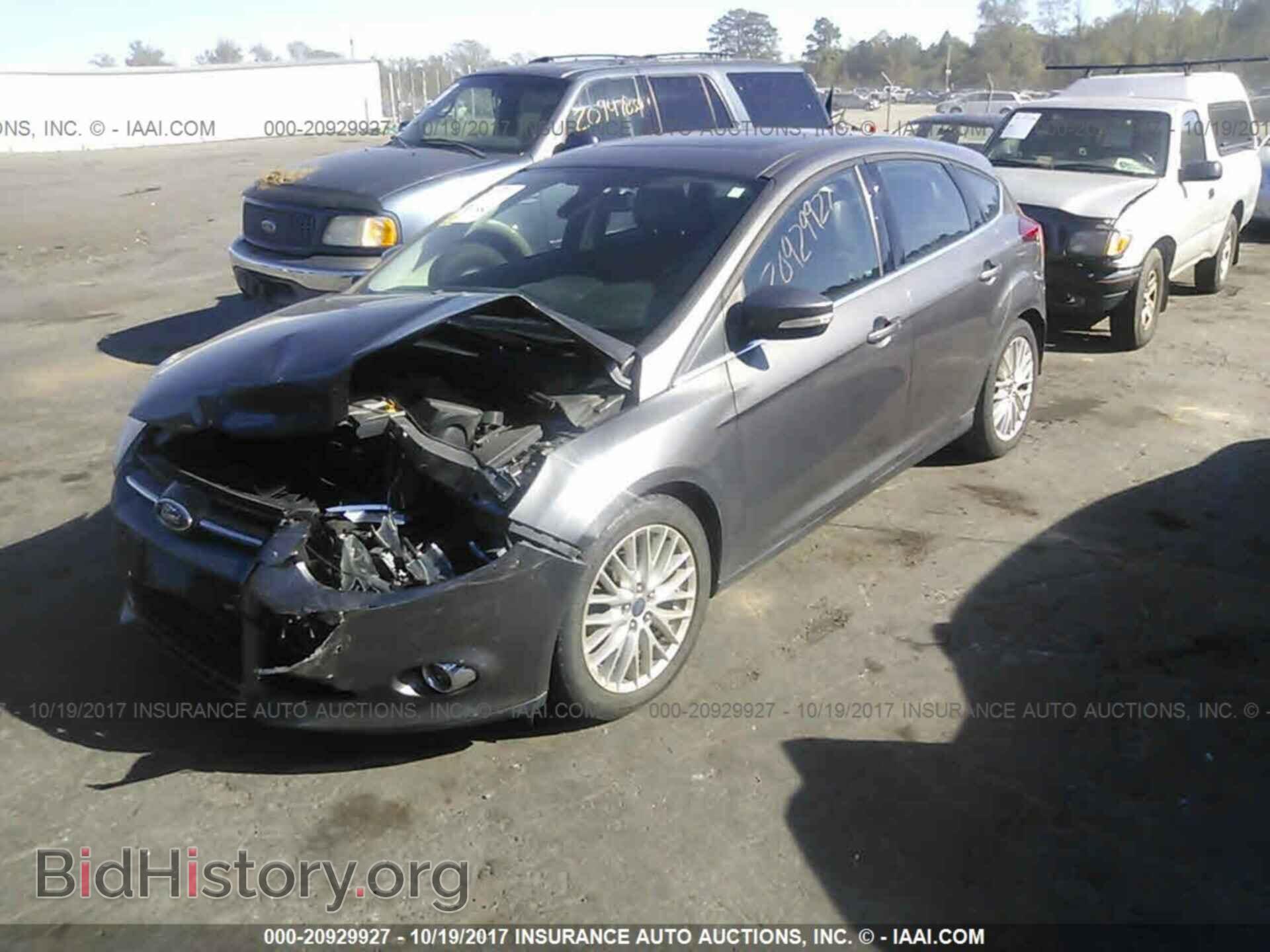2012 Ford Focus - VIN: 1FAHP3M22CL408519 - Фото 2