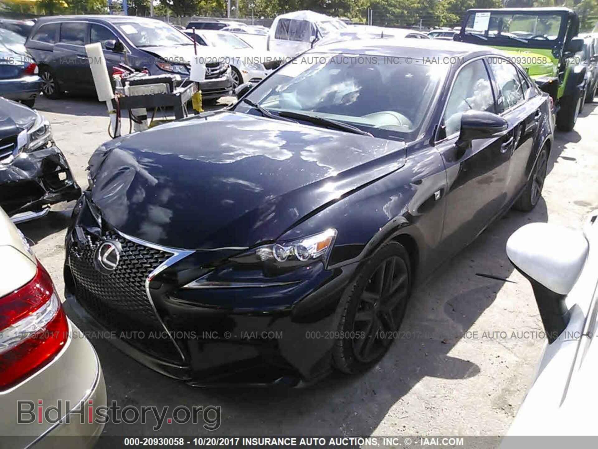 2015 Lexus Is - VIN: JTHBF1D27F5082666 - Photo 2