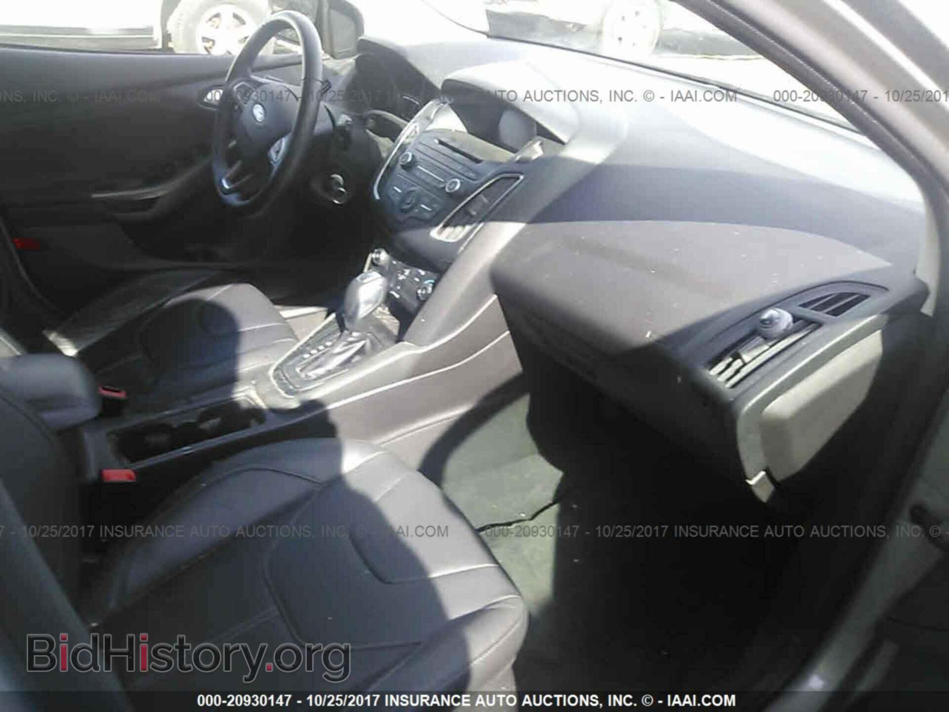 2015 Ford Focus - VIN: 1FADP3K26FL218633 - Photo 5