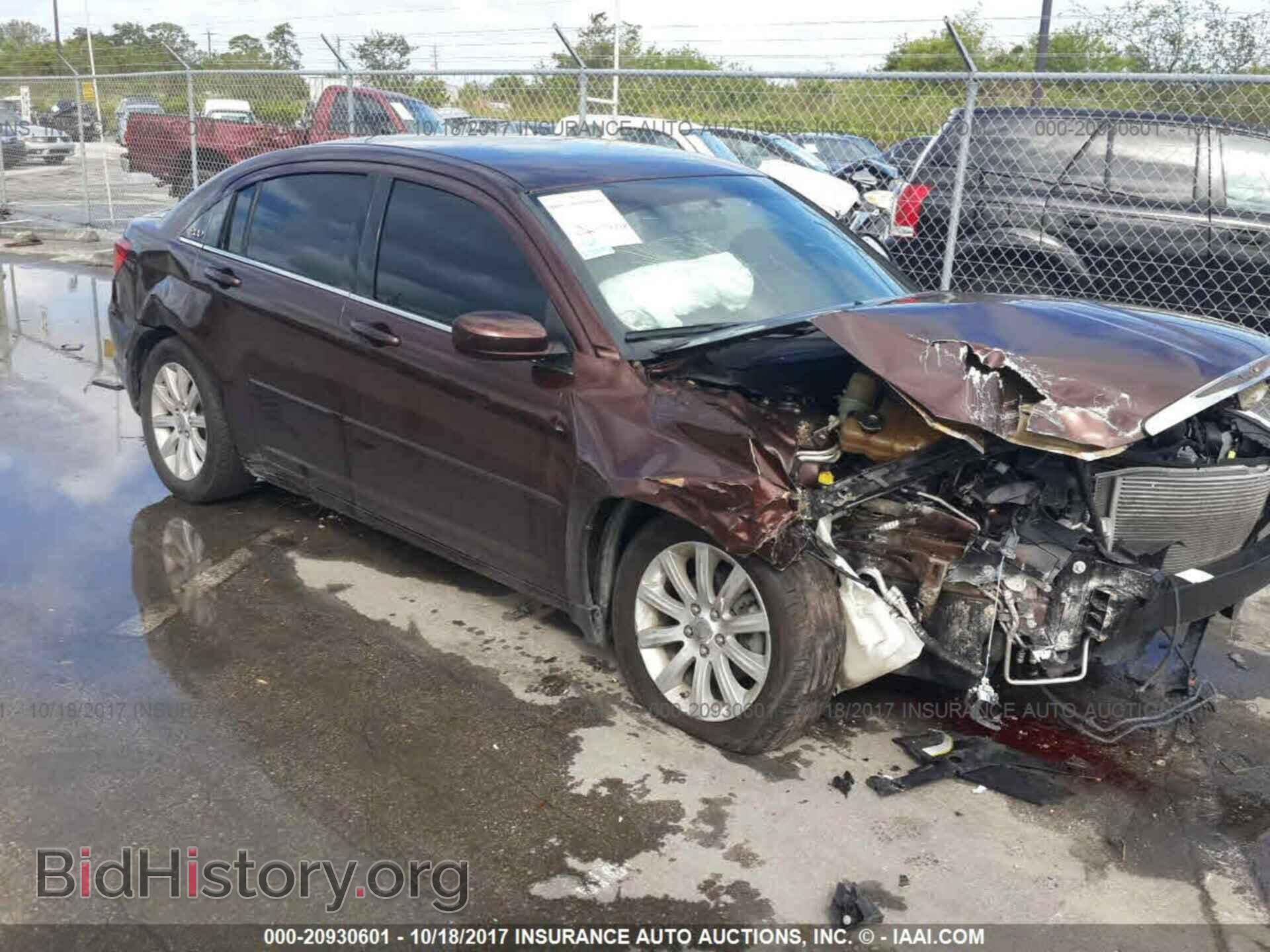 Photo 1C3CCBBG1DN659258 - Chrysler 200 2013