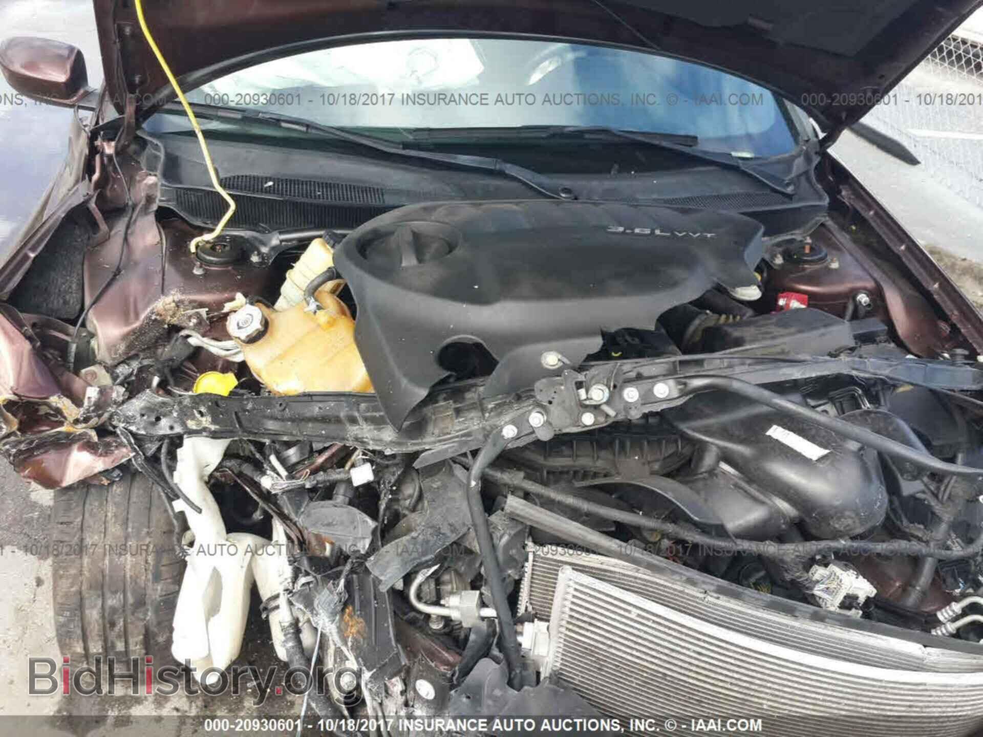 2013 Chrysler 200 - VIN: 1C3CCBBG1DN659258 - Photo 10