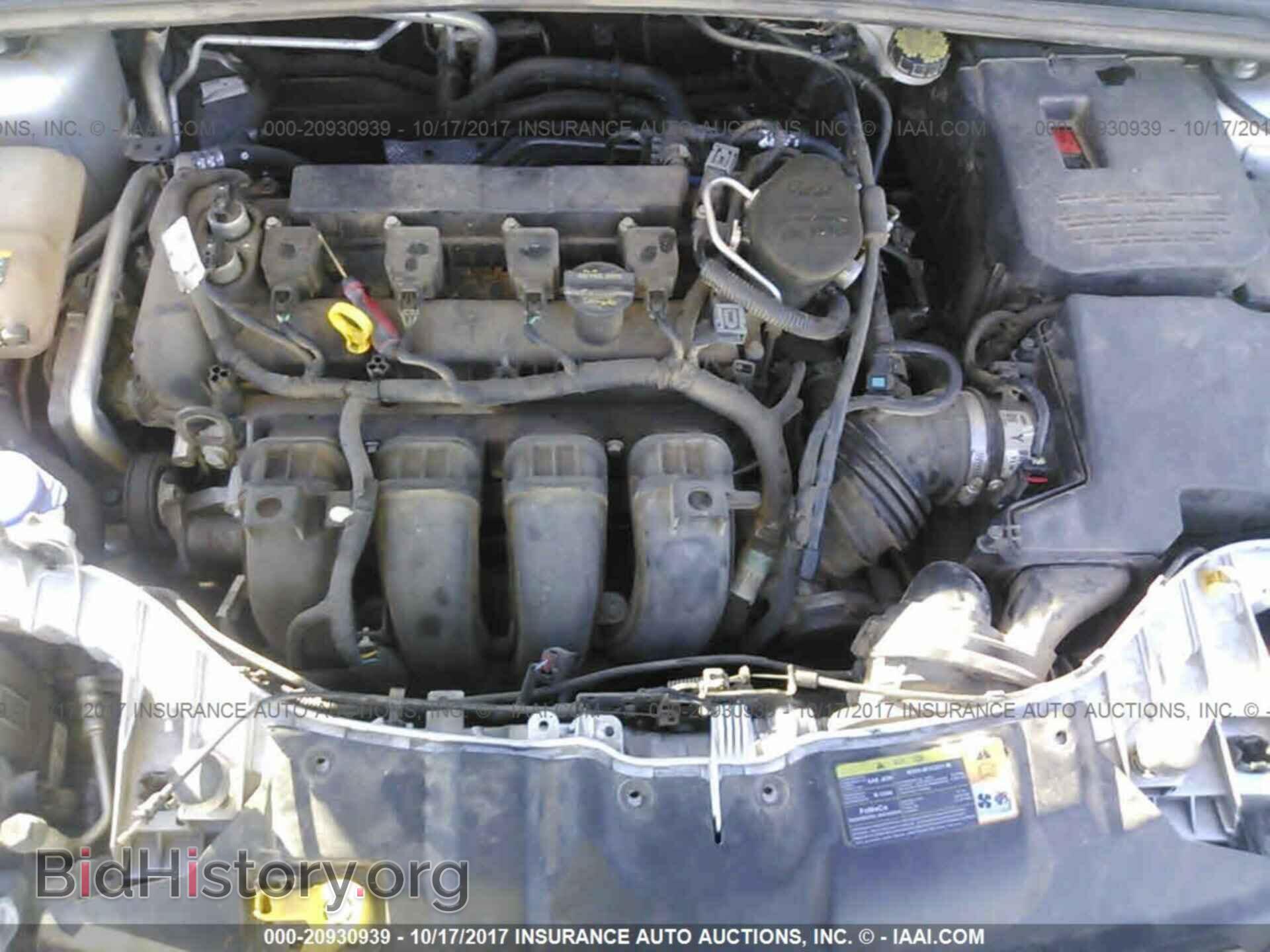 2012 Ford Focus - VIN: 1FAHP3F29CL307703 - Photo 10