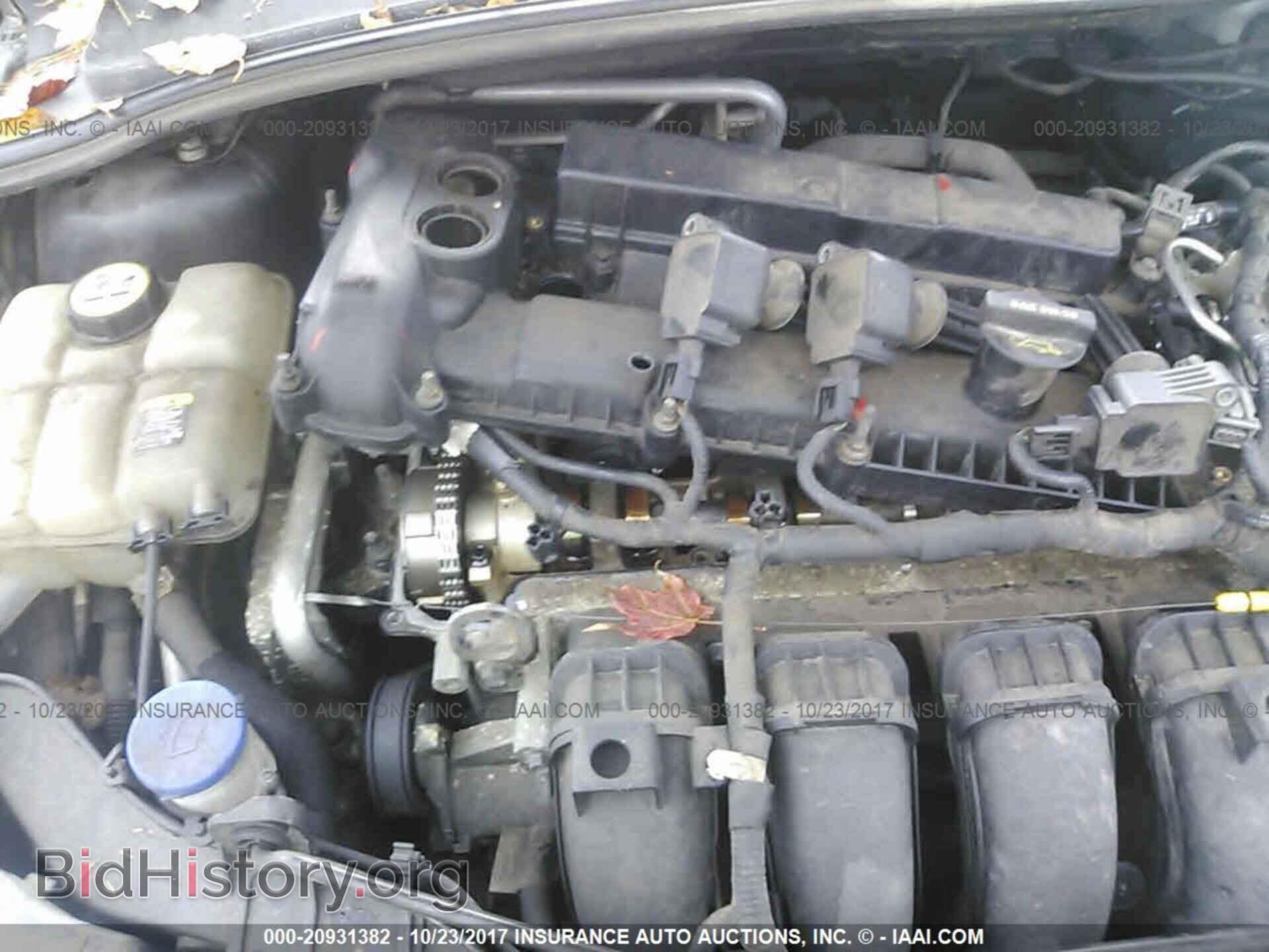 2012 Ford Focus - VIN: 1FAHP3M27CL331453 - Photo 6
