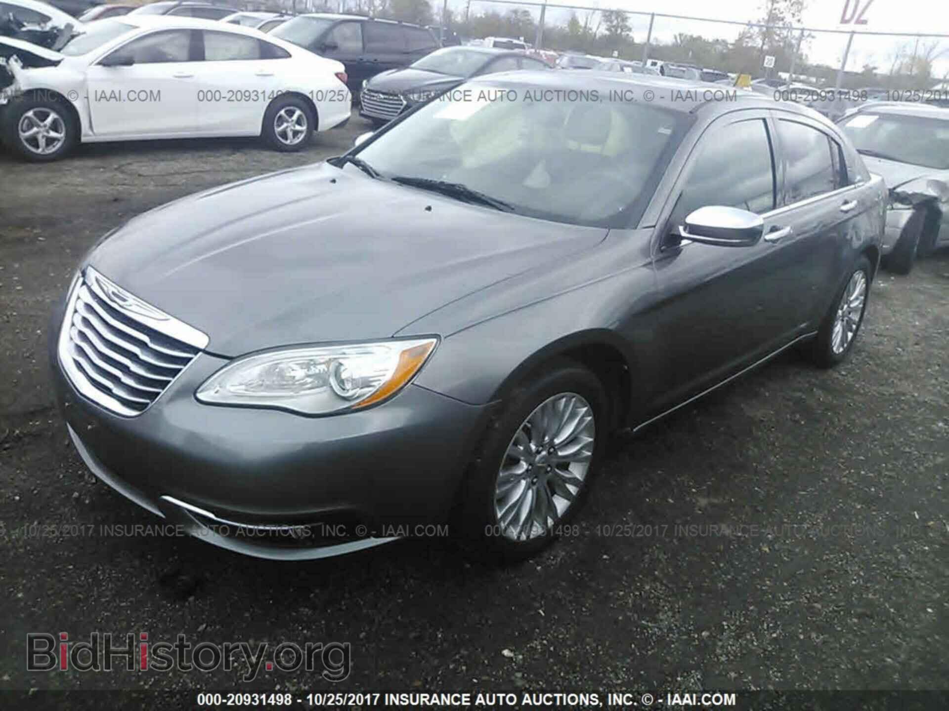 2013 CHRYSLER 200 - VIN: 1C3CCBCG4DN745596 - Photo 2