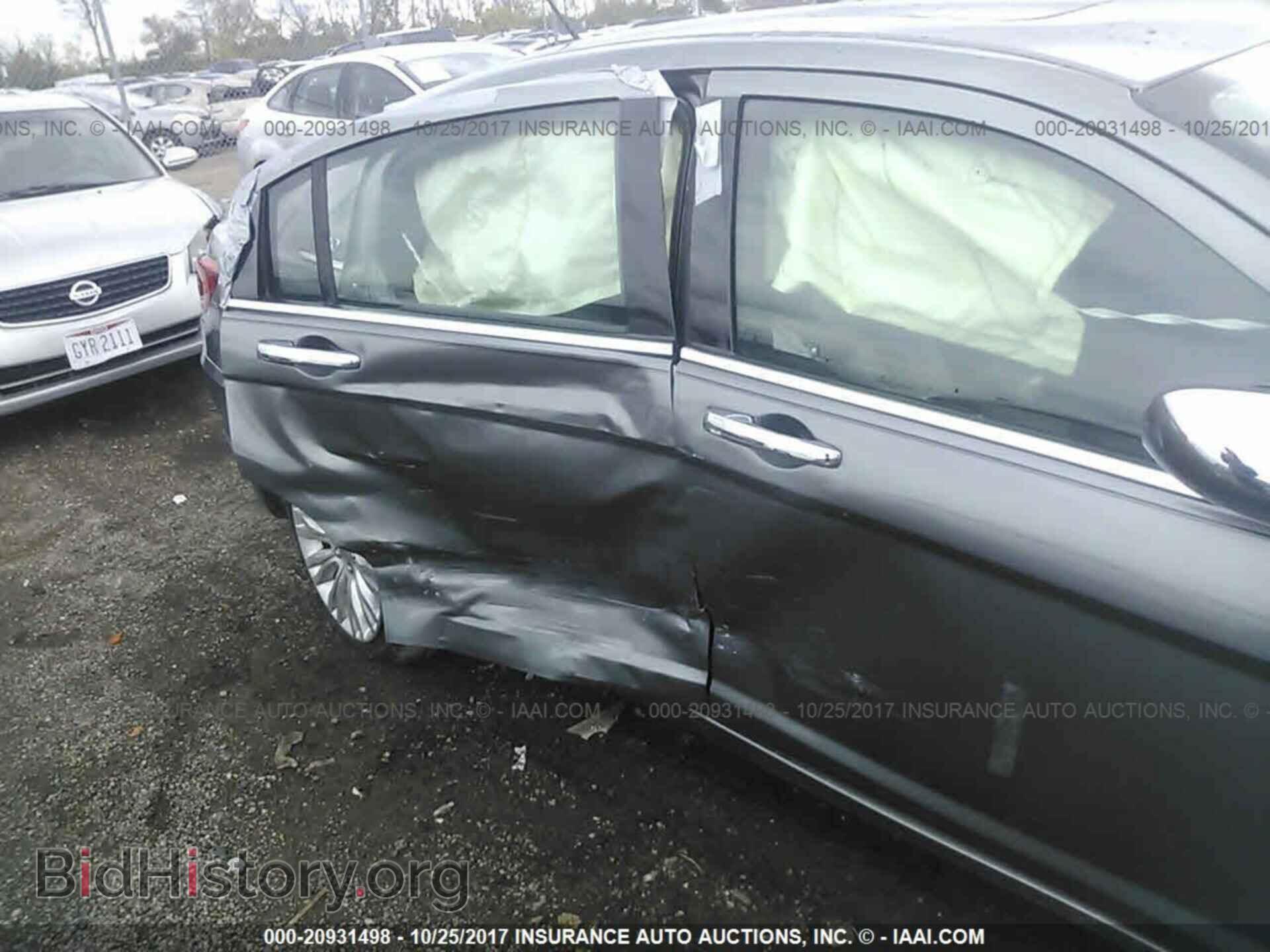 2013 CHRYSLER 200 - VIN: 1C3CCBCG4DN745596 - Photo 6