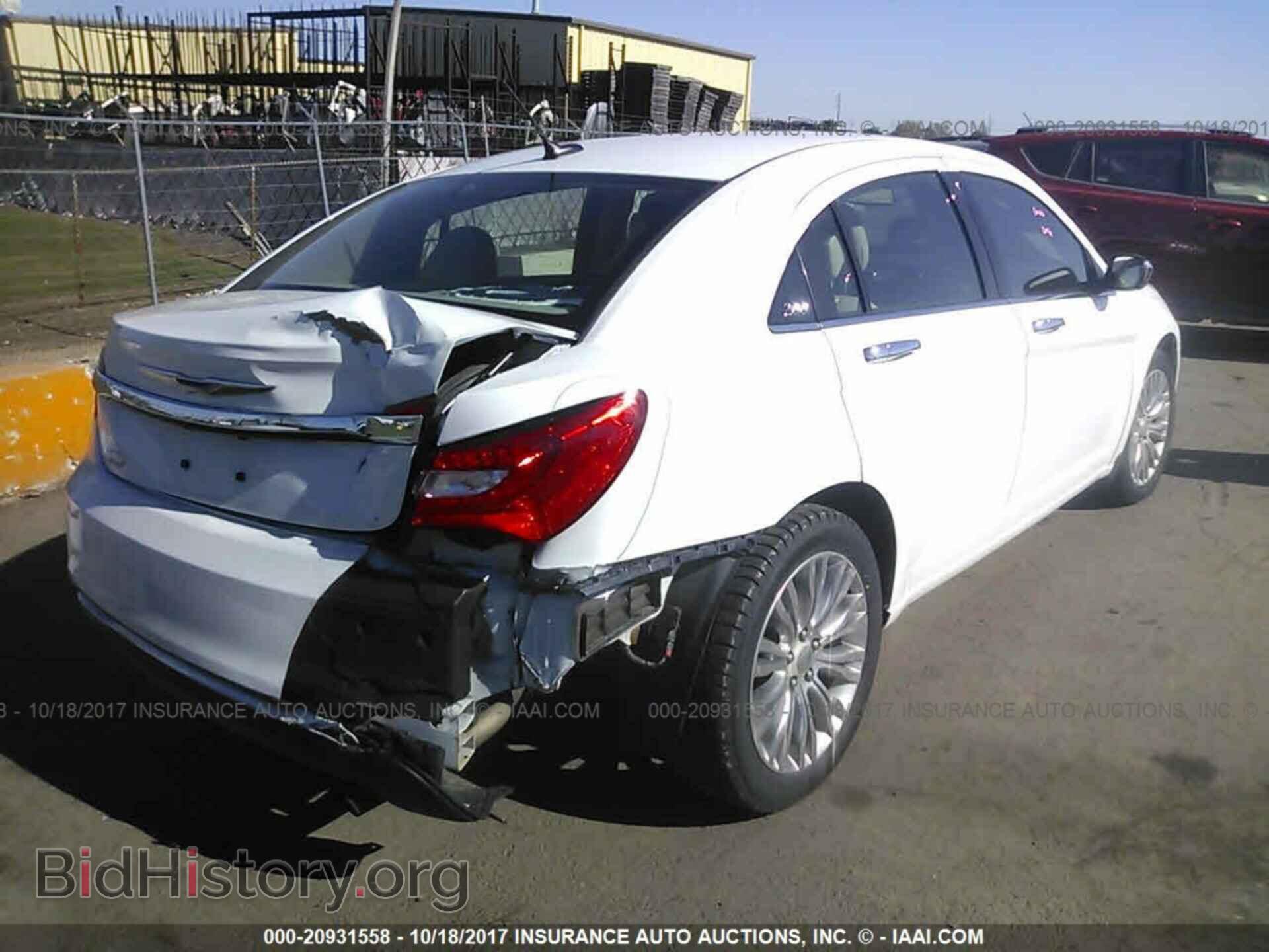2012 Chrysler 200 - VIN: 1C3CCBCB5CN277929 - Photo 4