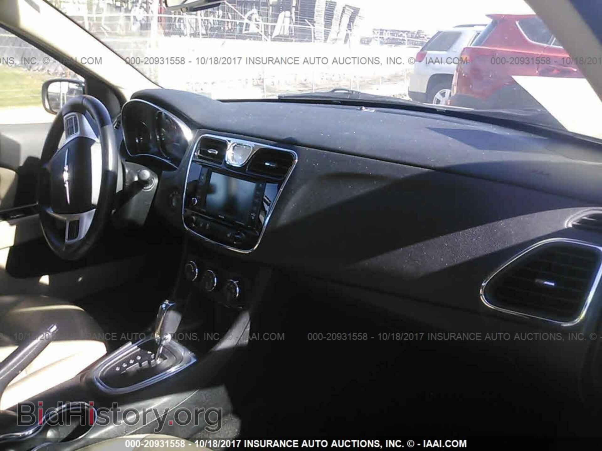 2012 Chrysler 200 - VIN: 1C3CCBCB5CN277929 - Photo 5