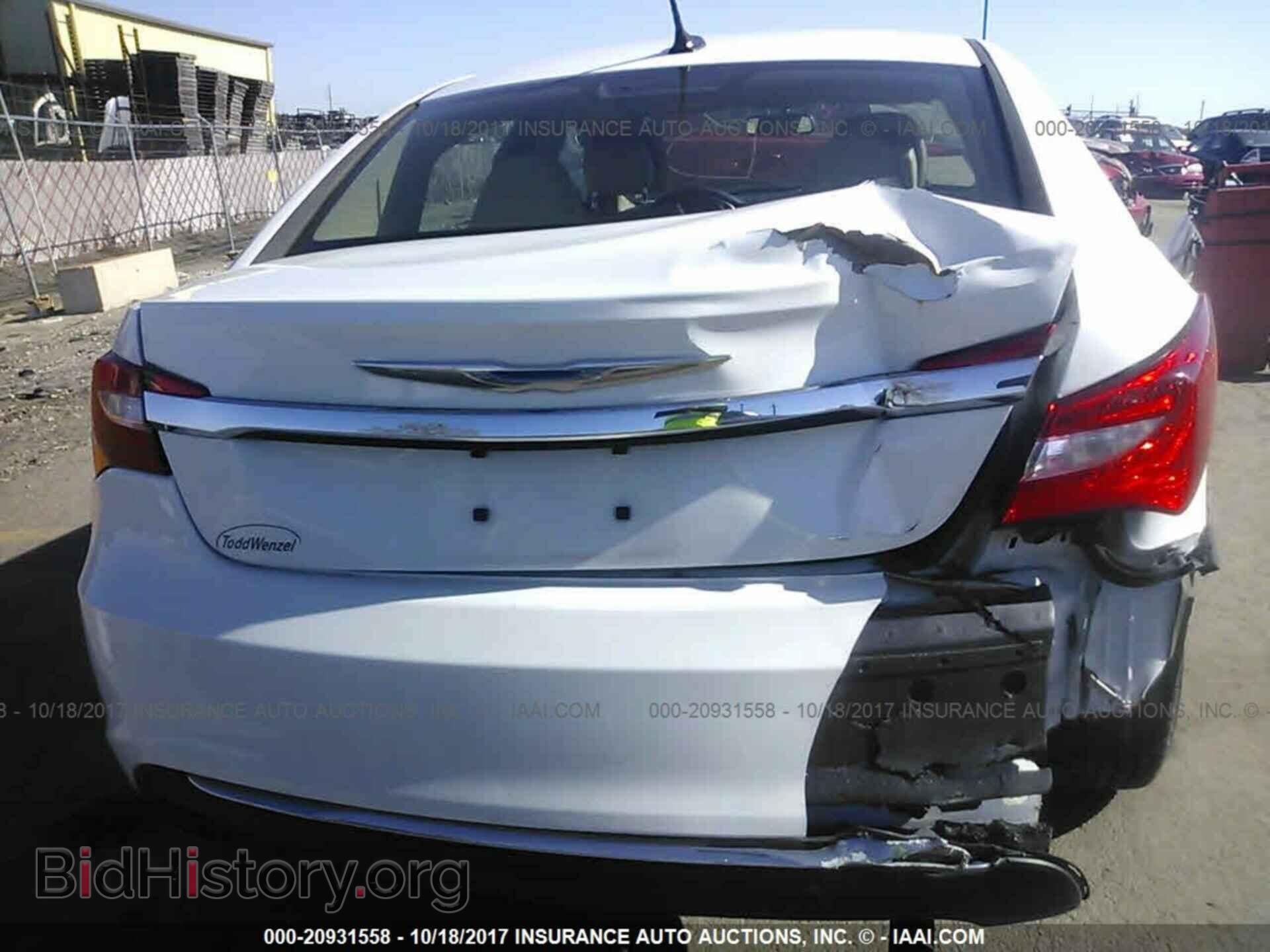 2012 Chrysler 200 - VIN: 1C3CCBCB5CN277929 - Photo 6