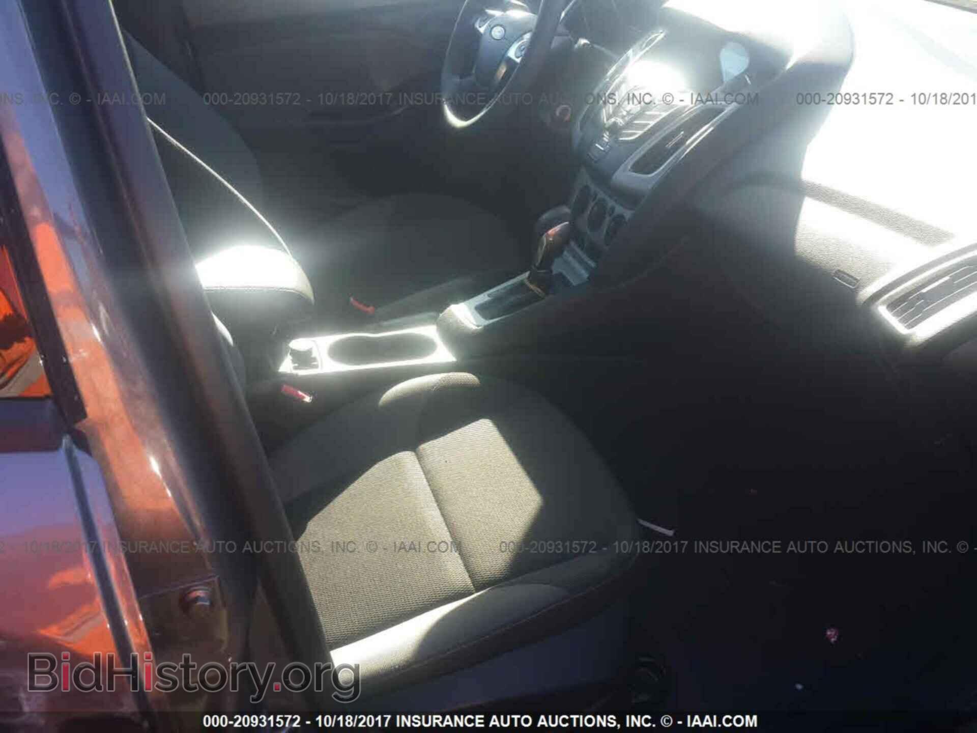 2012 Ford Focus - VIN: 1FAHP3F2XCL372737 - Photo 5