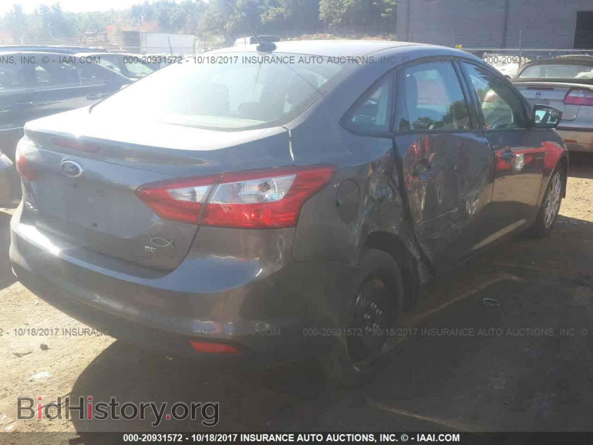 2012 Ford Focus - VIN: 1FAHP3F2XCL372737 - Photo 6