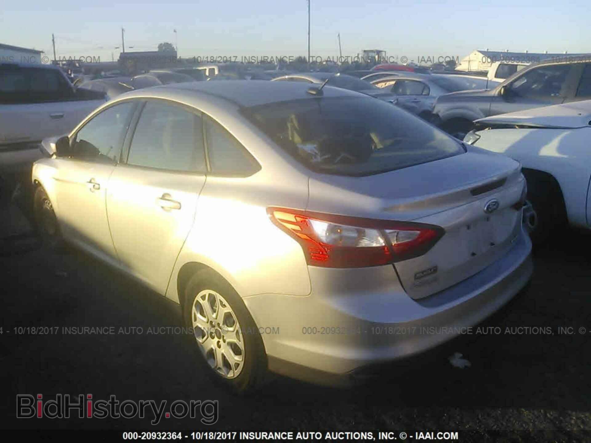 2012 Ford Focus - VIN: 1FAHP3F24CL456858 - Фото 3
