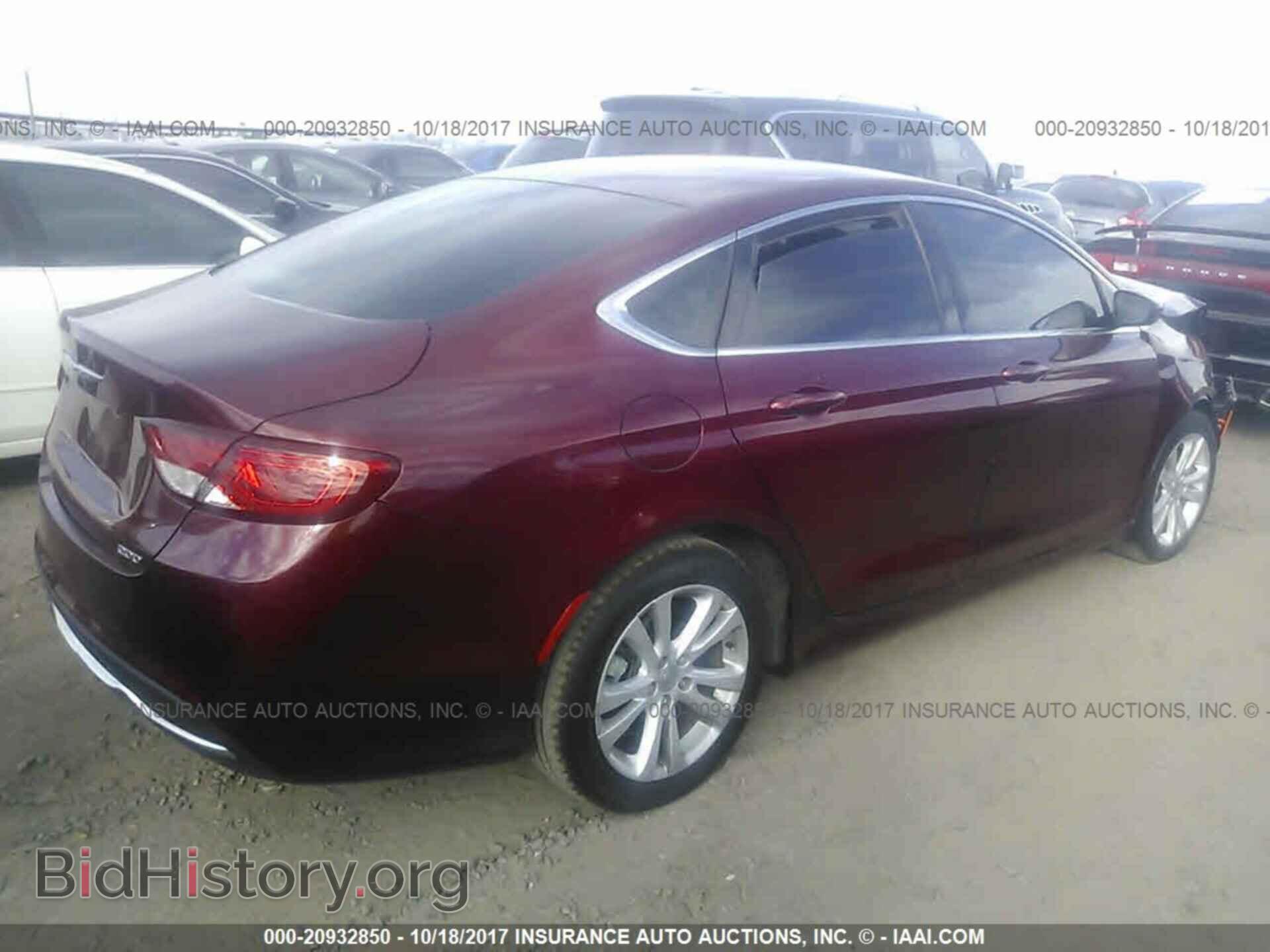 2015 Chrysler 200 - VIN: 1C3CCCAB8FN742104 - Photo 4