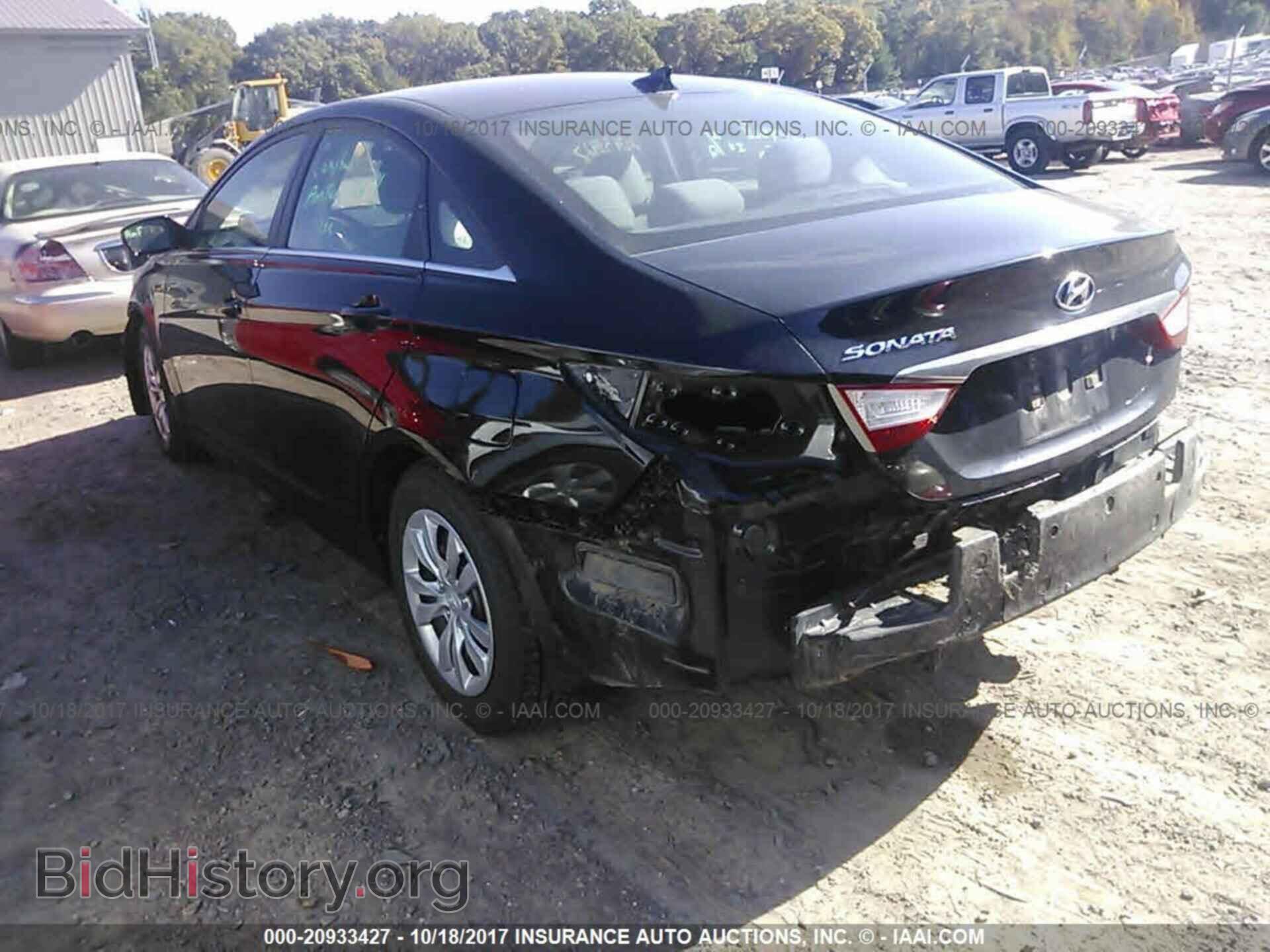 2012 Hyundai Sonata - VIN: 5NPEB4AC3CH313745 - Фото 3