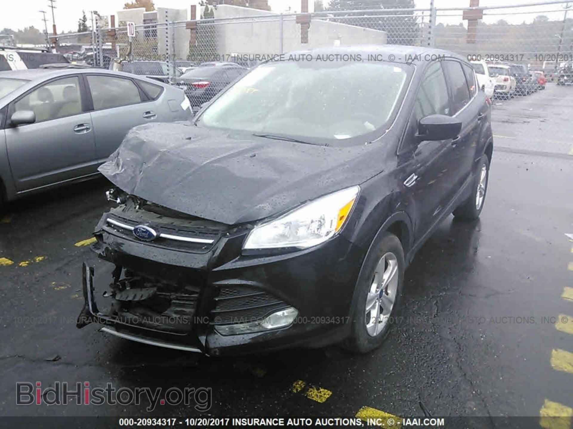 2014 Ford Escape - VIN: 1FMCU9GX7EUC76440 - Photo 2