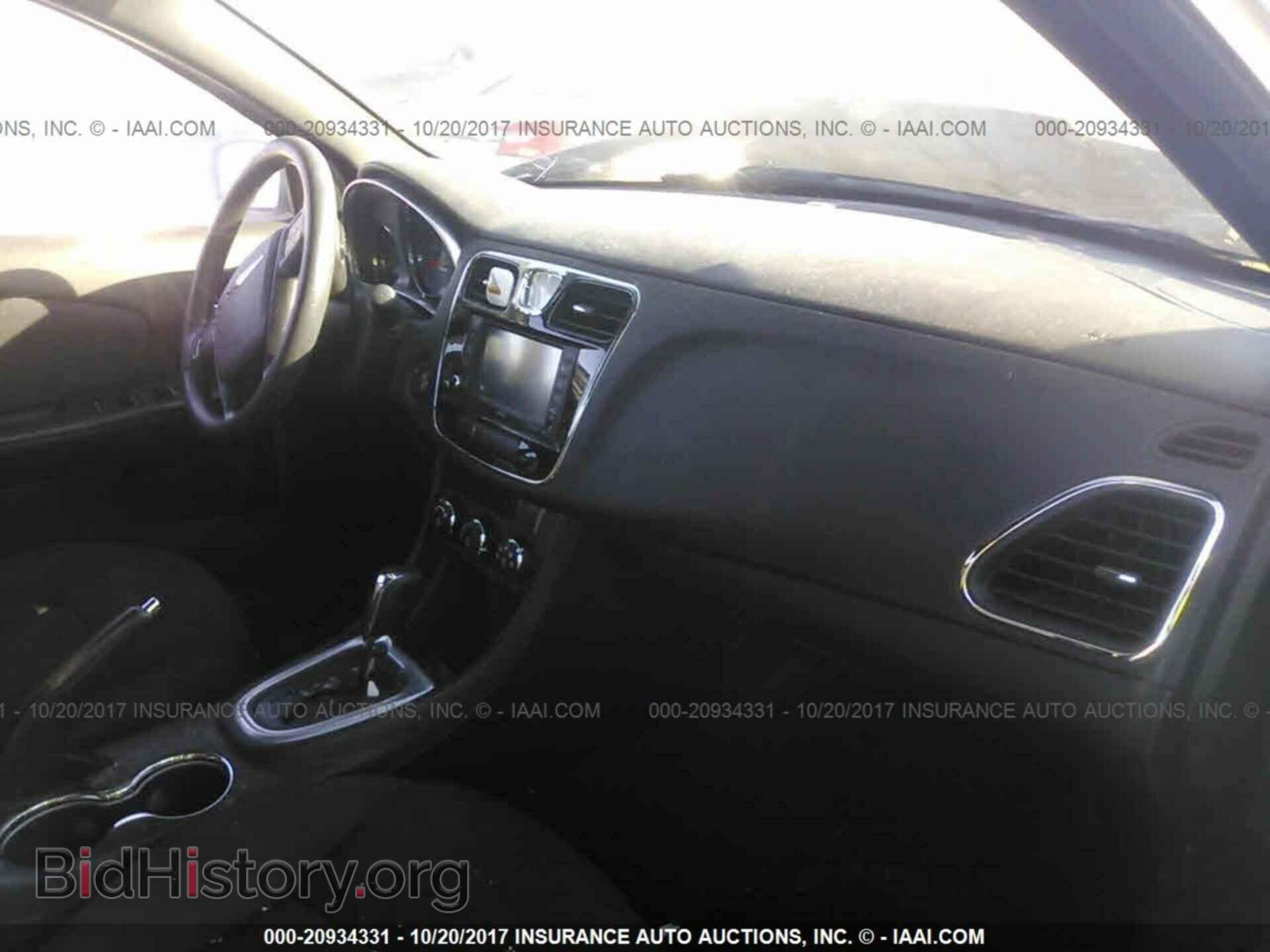 2012 Chrysler 200 - VIN: 1C3CCBAB7CN291706 - Photo 5