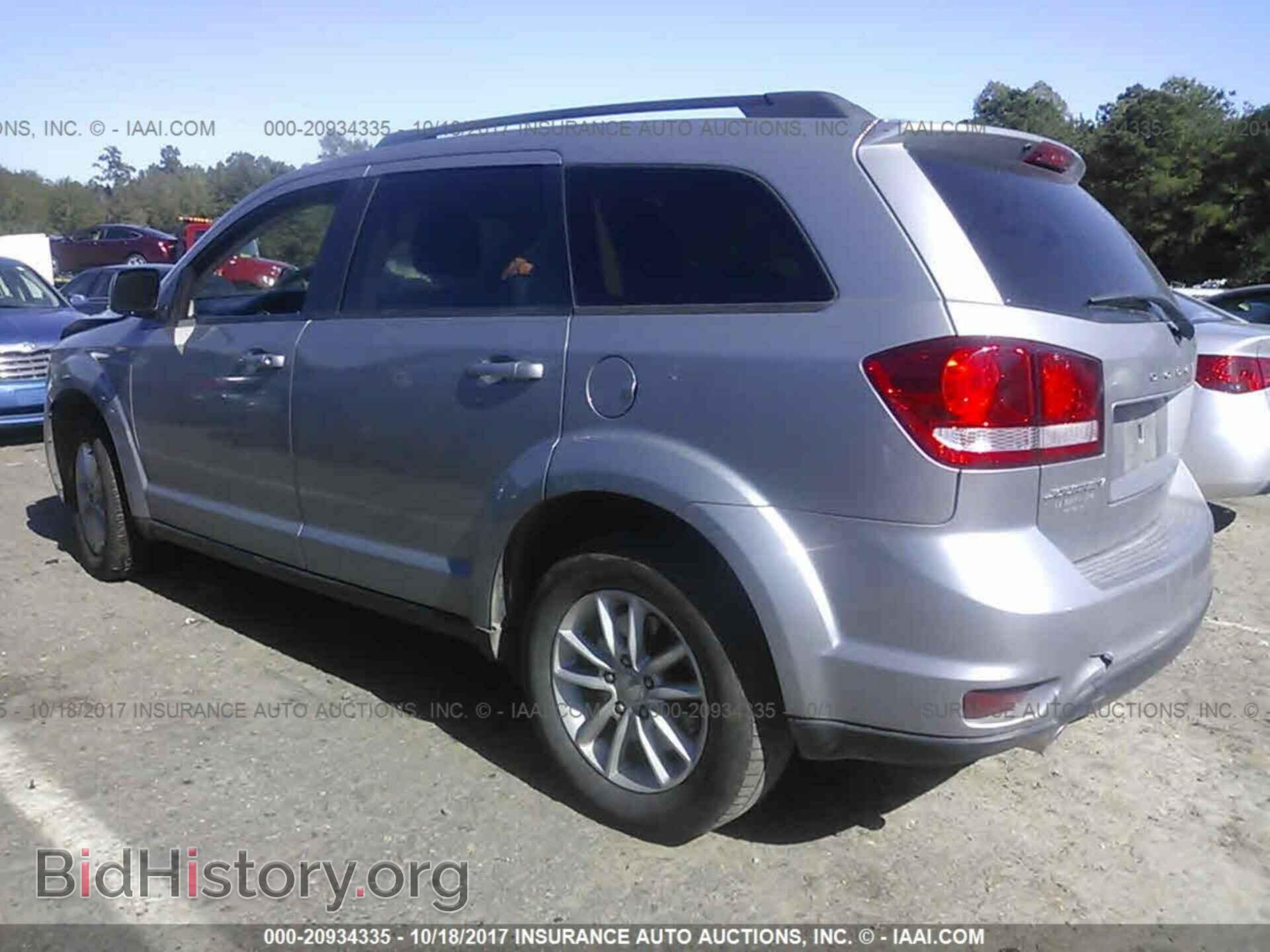 2015 Dodge Journey - VIN: 3C4PDCBG8FT742785 - Фото 3