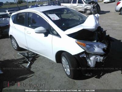 2016 Nissan VERSA NOTE, белый — VIN 3N1CE2CP5GL357225, IAAI