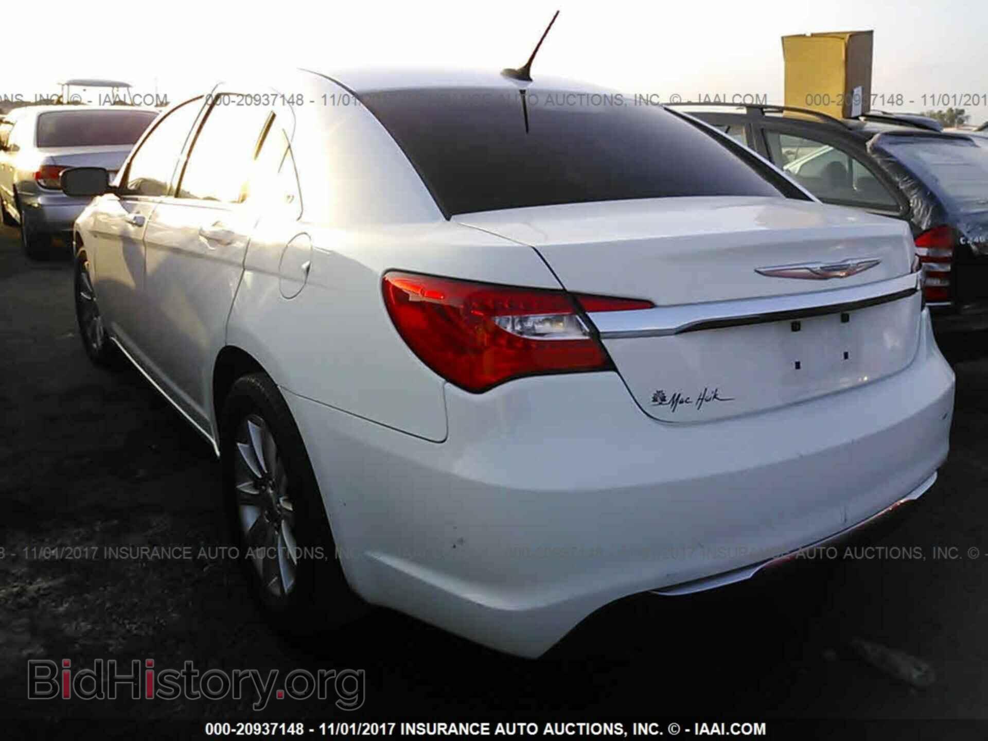 2012 Chrysler 200 - VIN: 1C3CCBBGXCN251081 - Photo 3