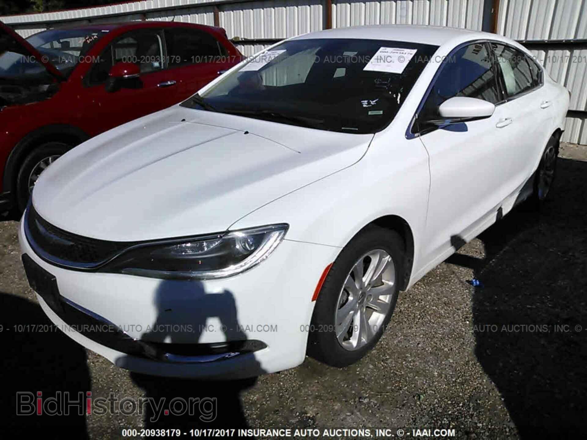 2016 Chrysler 200 - VIN: 1C3CCCAB8GN170971 - Фото 2