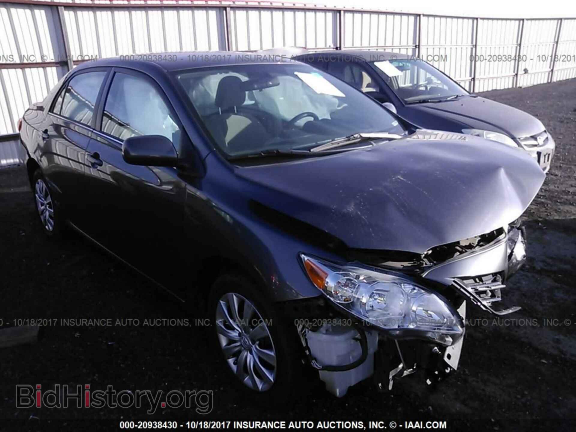 Photo 2T1BU4EEXDC062736 - Toyota Corolla 2013