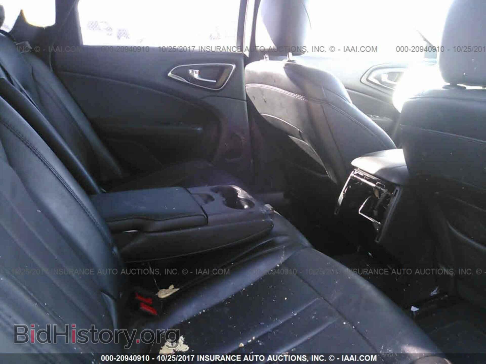 2016 Chrysler 200 - VIN: 1C3CCCAB6GN189258 - Photo 8