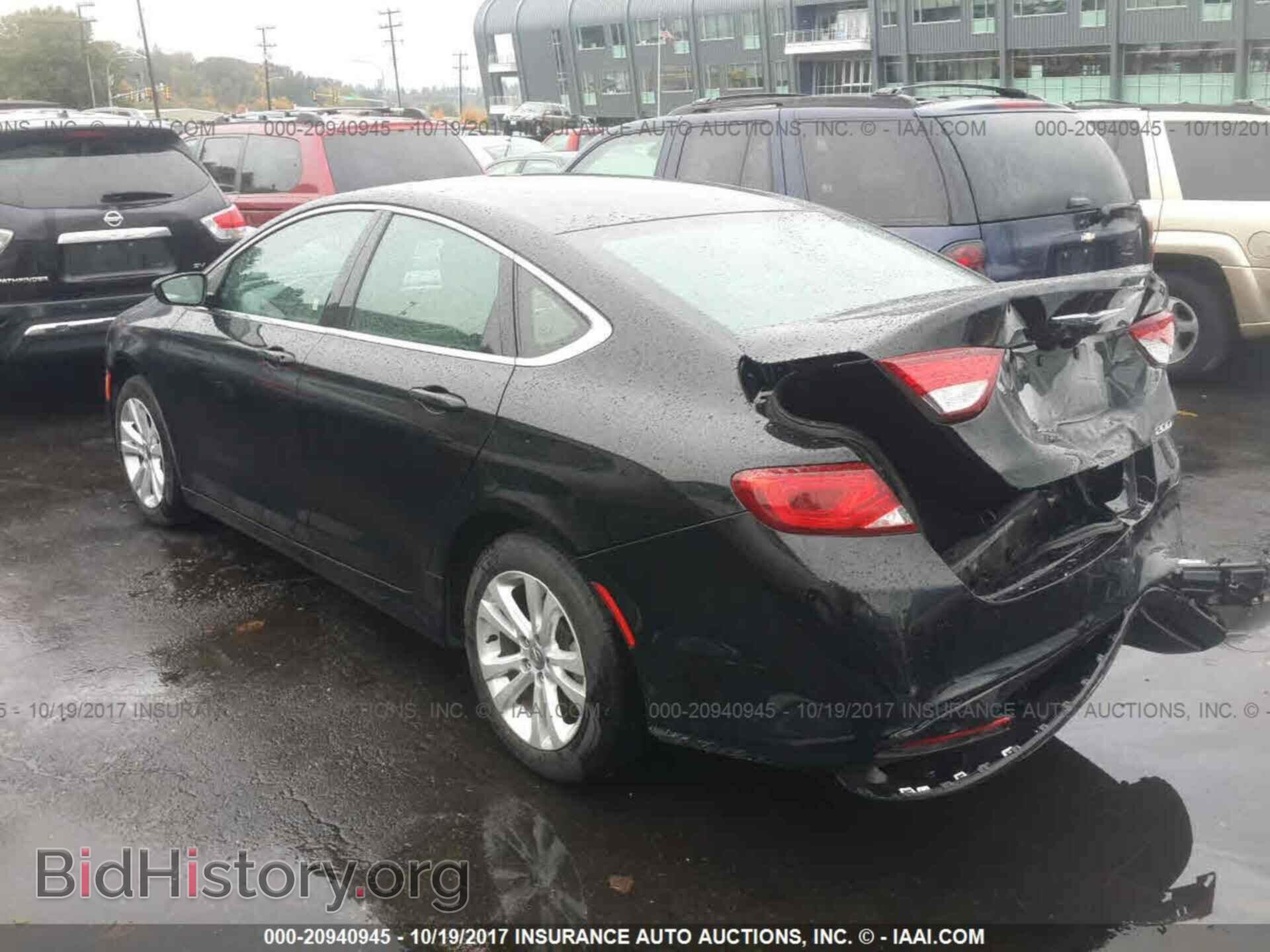 2016 Chrysler 200 - VIN: 1C3CCCAB6GN129982 - Photo 3