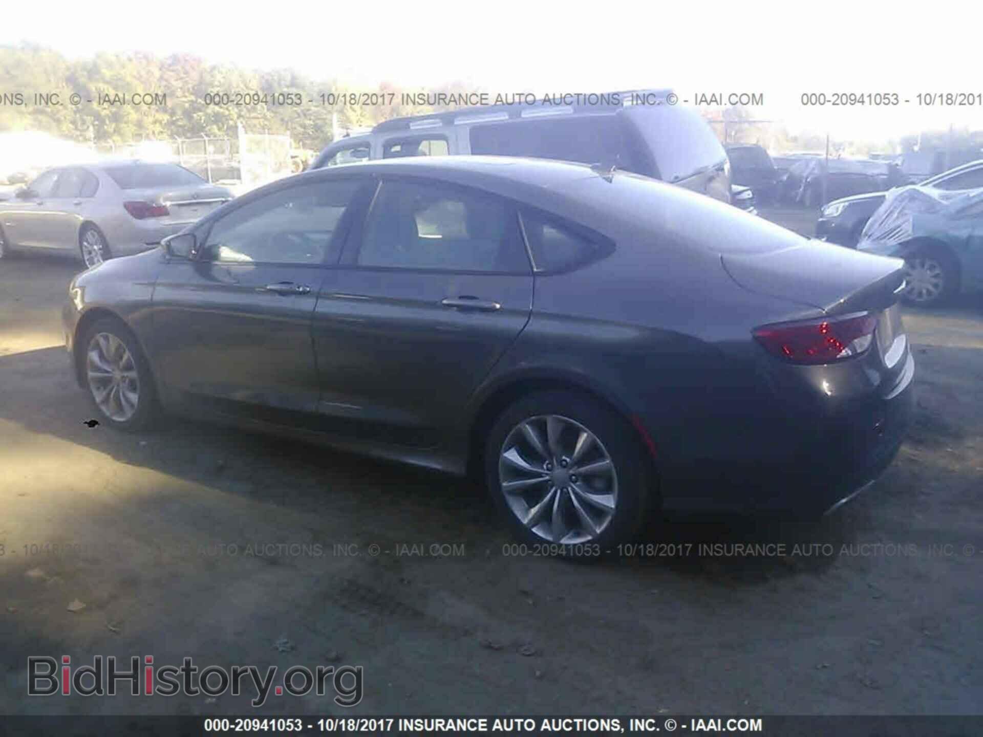 2015 Chrysler 200 - VIN: 1C3CCCBG2FN689619 - Photo 3