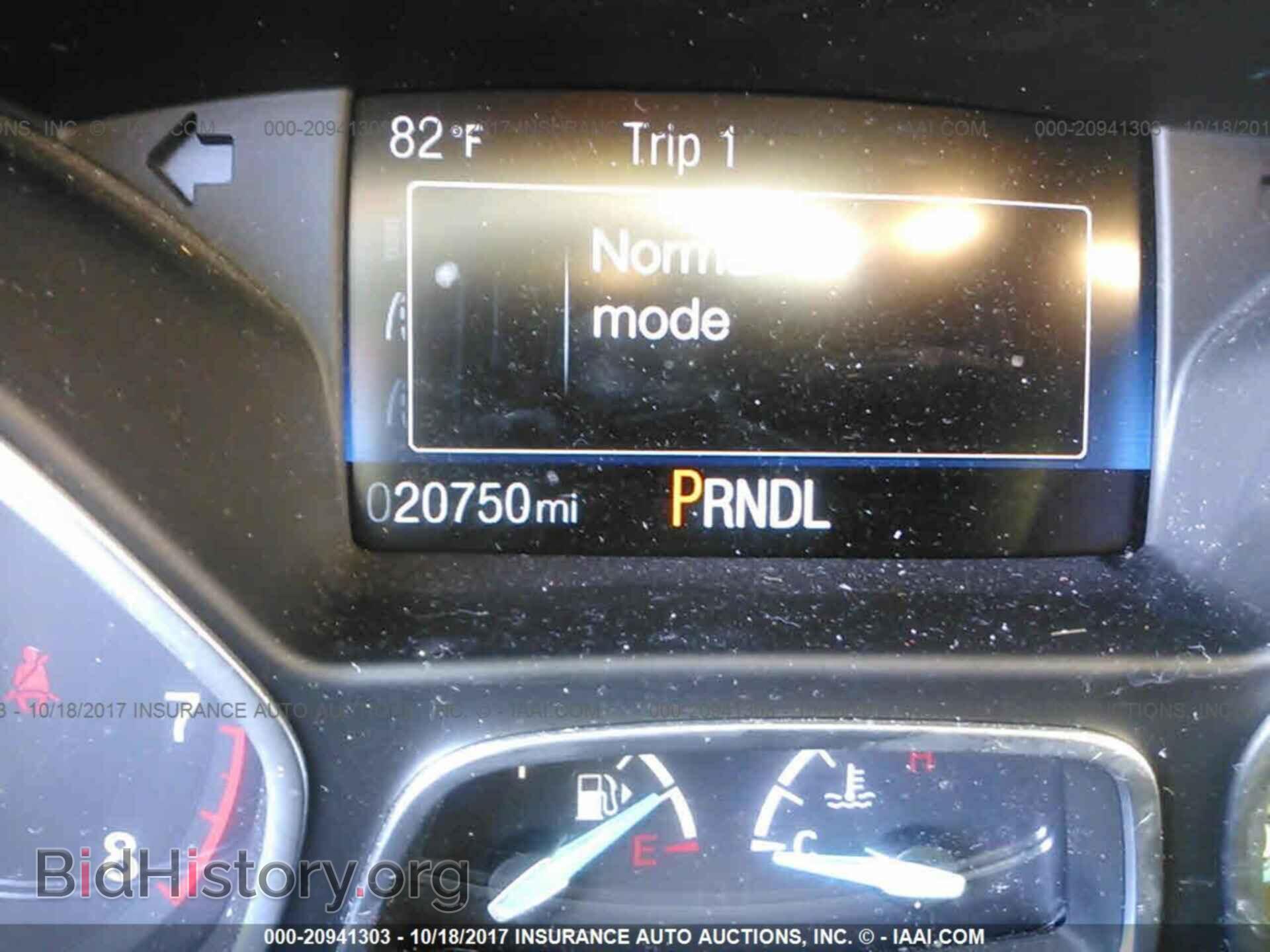 2016 Ford Focus - VIN: 1FADP3F28GL401396 - Photo 7