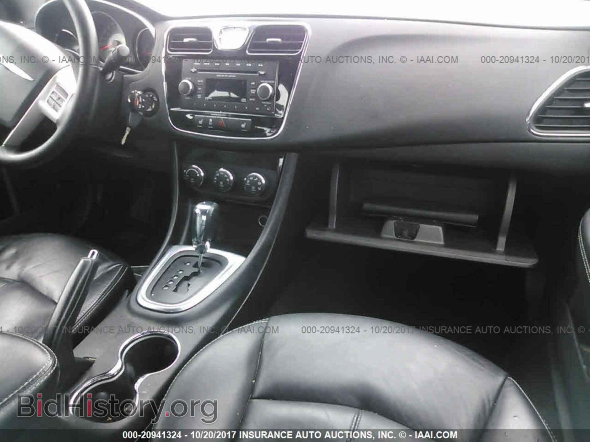 2013 Chrysler 200 - VIN: 1C3CCBCG8DN724153 - Фото 5