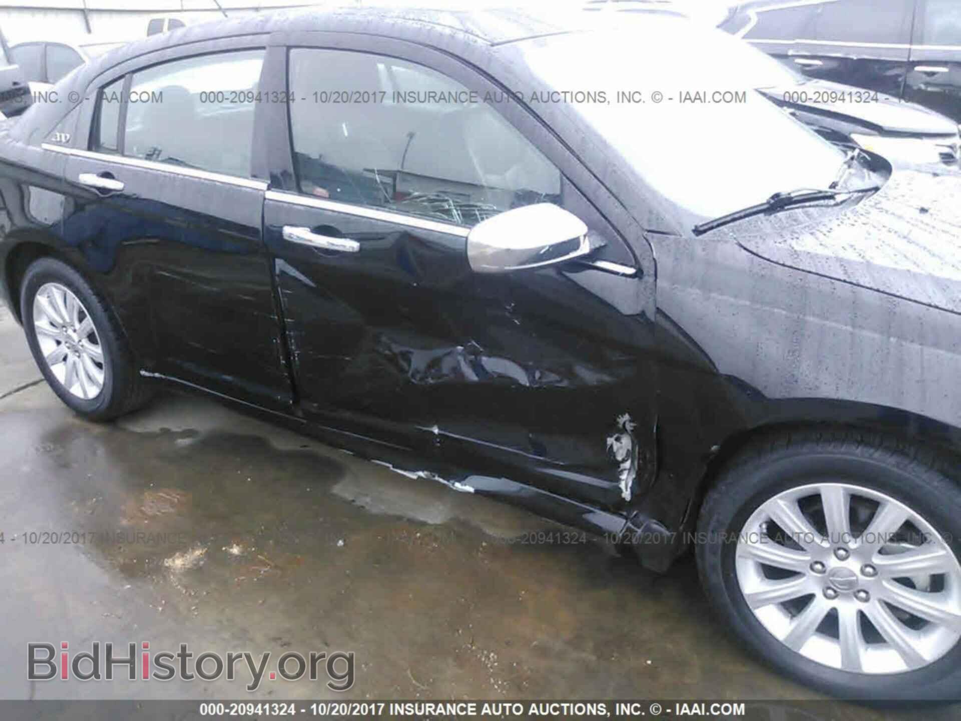 2013 Chrysler 200 - VIN: 1C3CCBCG8DN724153 - Фото 6