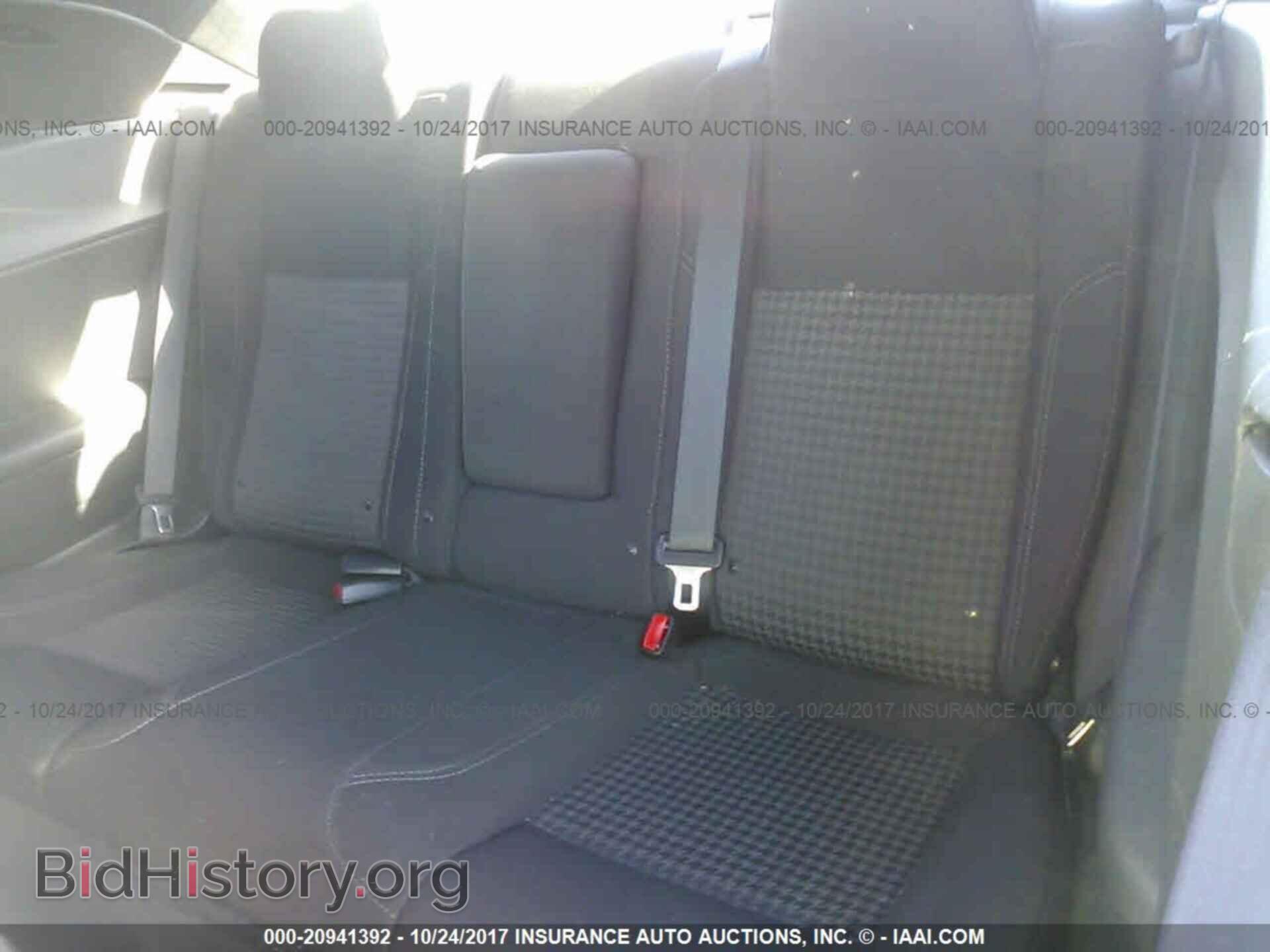 2015 Dodge Challenger - VIN: 2C3CDZAG0FH775067 - Photo 8