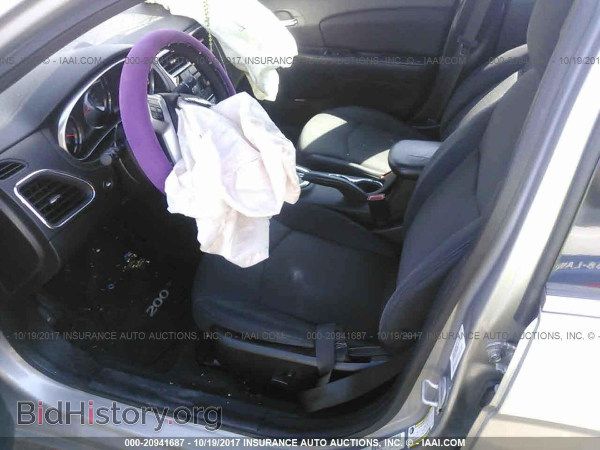 2013 Chrysler 200 - VIN: 1C3CCBBB3DN594806 - Фото 5